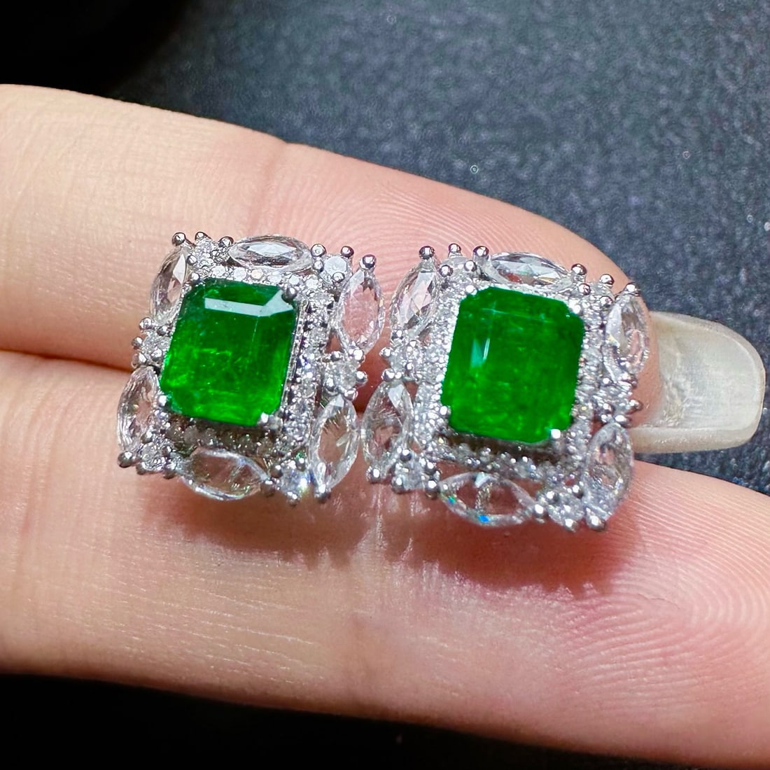 14k Gold 1.81 Ctw Vivid Green Natural Emerald & Diamond Earrings - 3