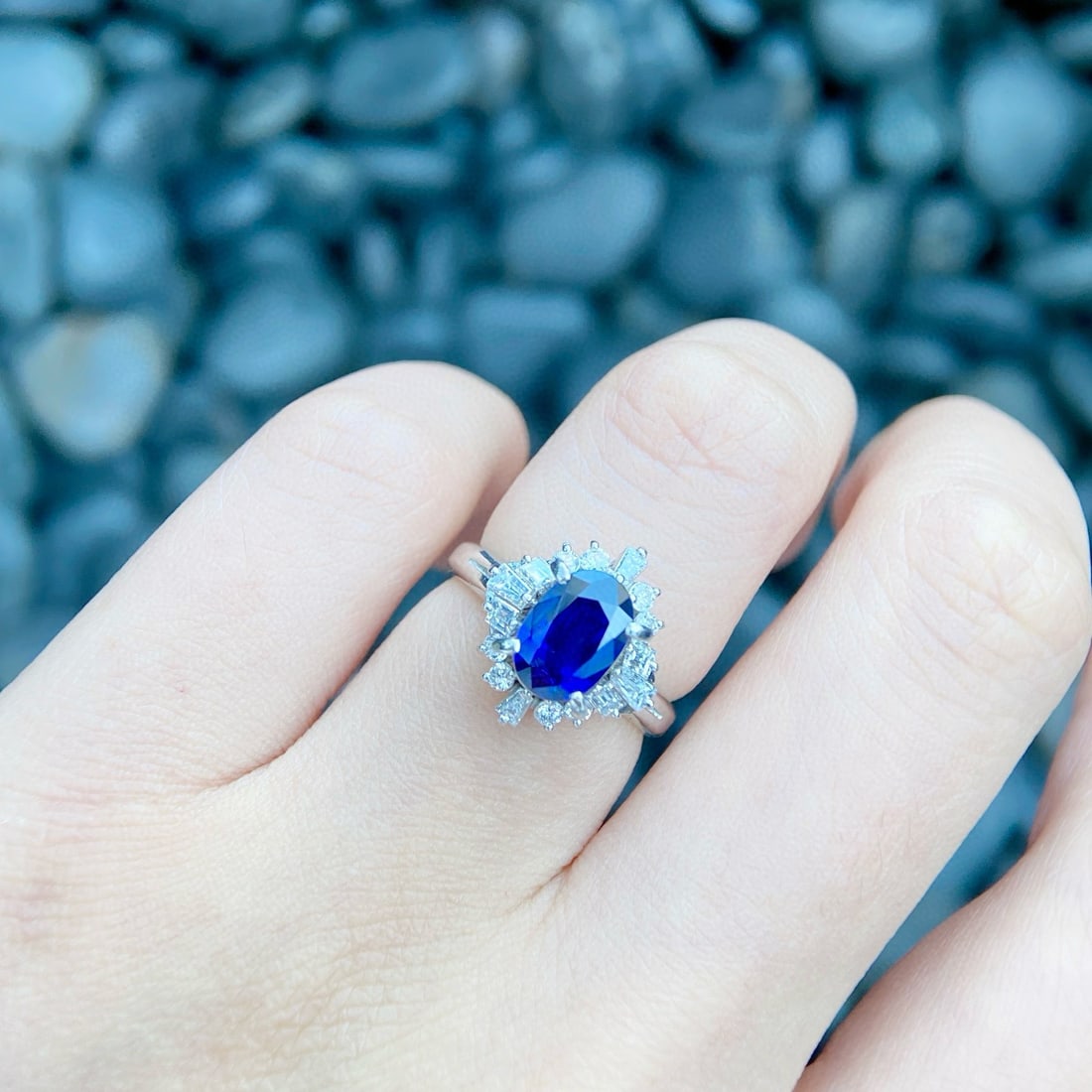 14k Gold 2.30 Ctw Natural Sapphire & Diamond Ring - 2