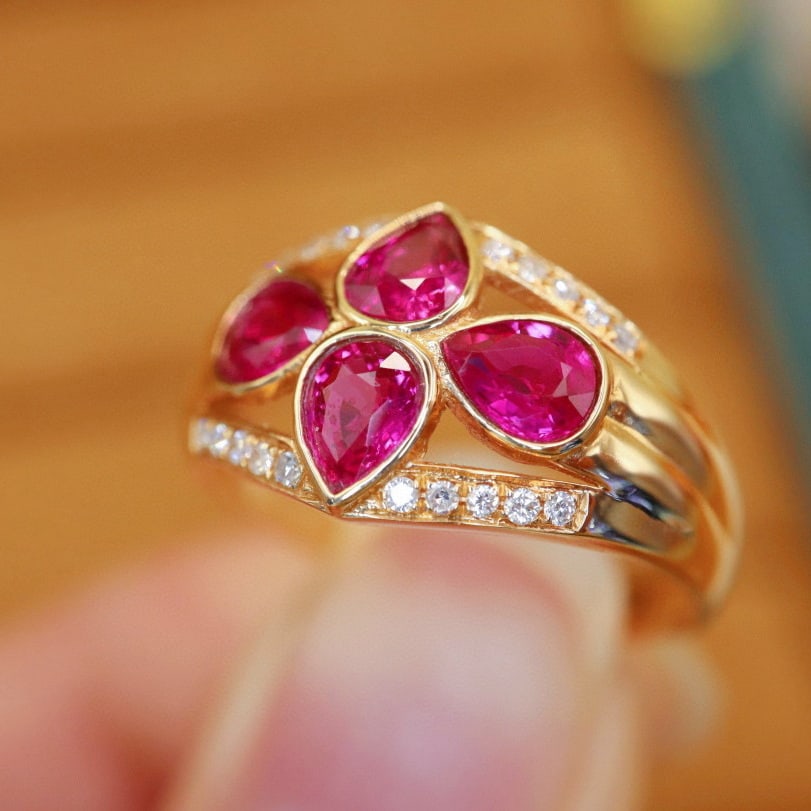 14k Gold 1.40 Ctw Natural Ruby & Diamond Ring - 2