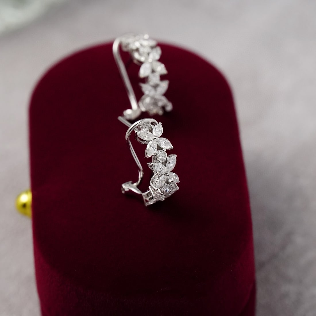 14k Gold 1.5 Ct Natural H Diamond Earrings - 4