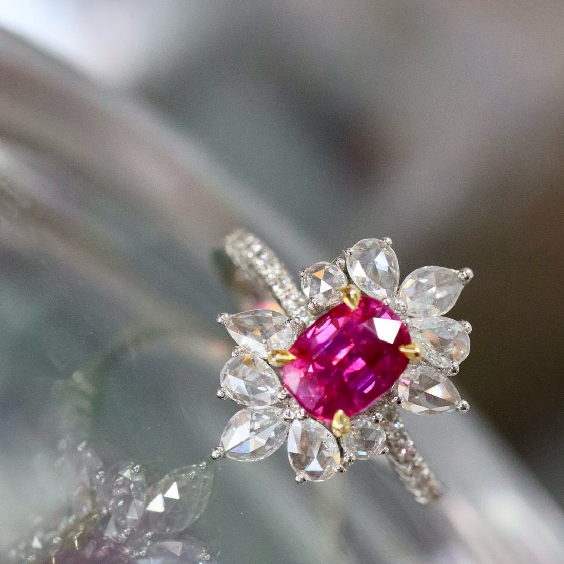 14k Gold 1.80 Ctw Natural Ruby & Diamond Ring - 3