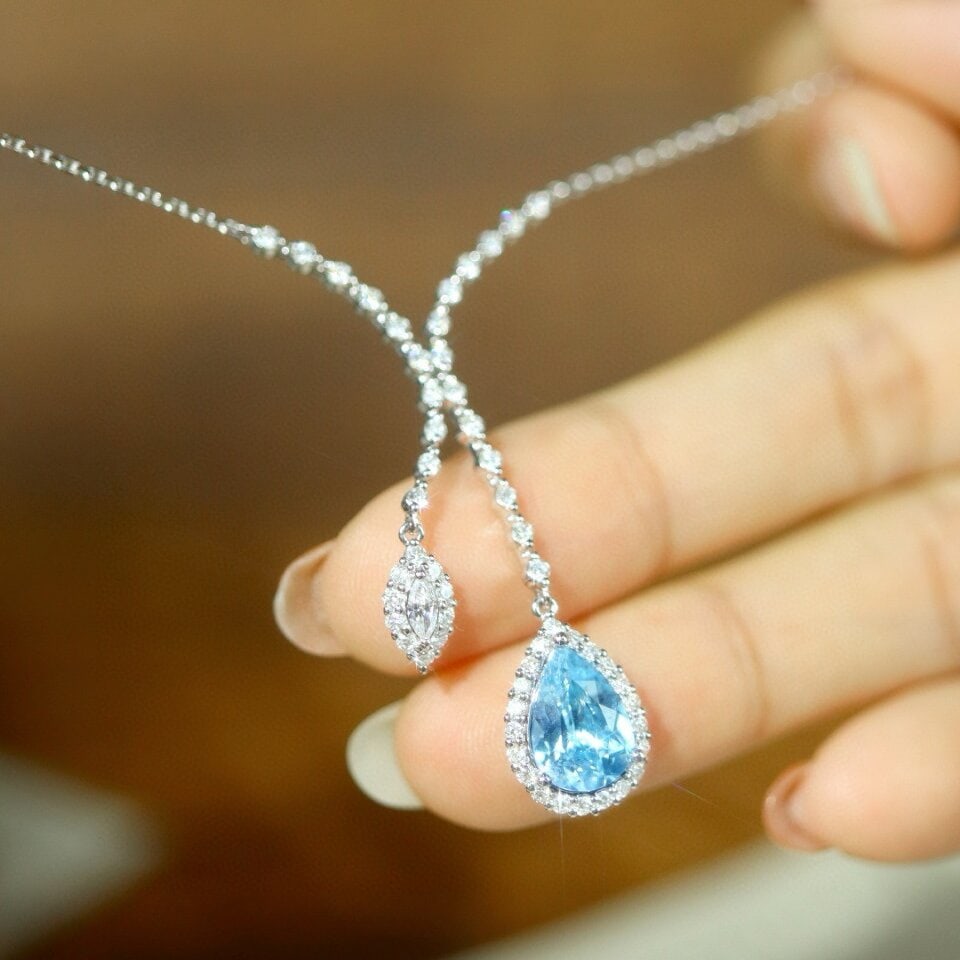 14k Gold 2.16 Ctw Natural Aquamarine & Diamond Necklace - 4