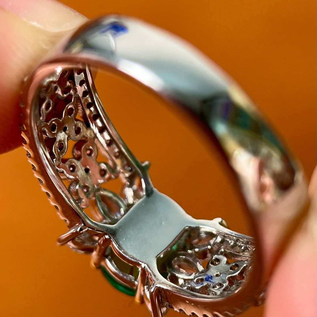 14k Gold 1.45 Ctw Vivid Green Natural Emerald & Diamond Ring - 5