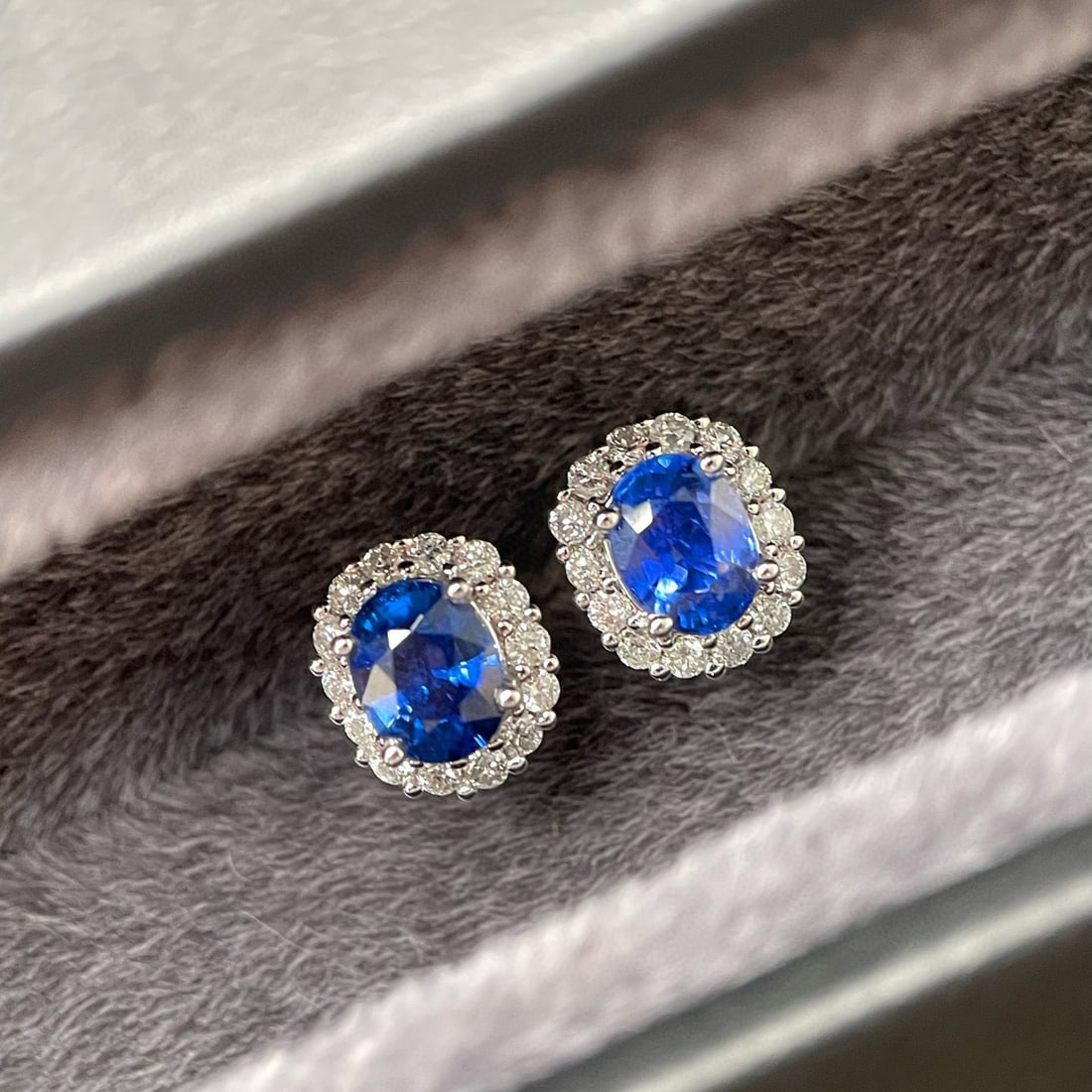 14k Gold 1.57 Ctw Vivid Blue Natural Sapphire & Diamond Earrings - 2