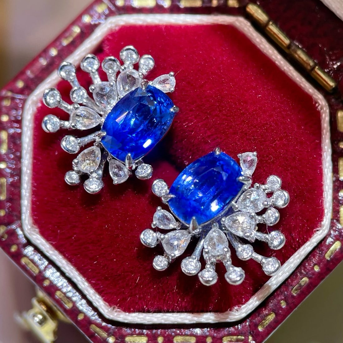 14k Gold 2.39 Ctw Vivid Blue Natural Sapphire & Diamond Earrings - 3