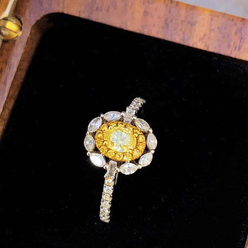 14k Gold 0.28 Ct Natural Yellow Diamond & Diamond Ring - 5