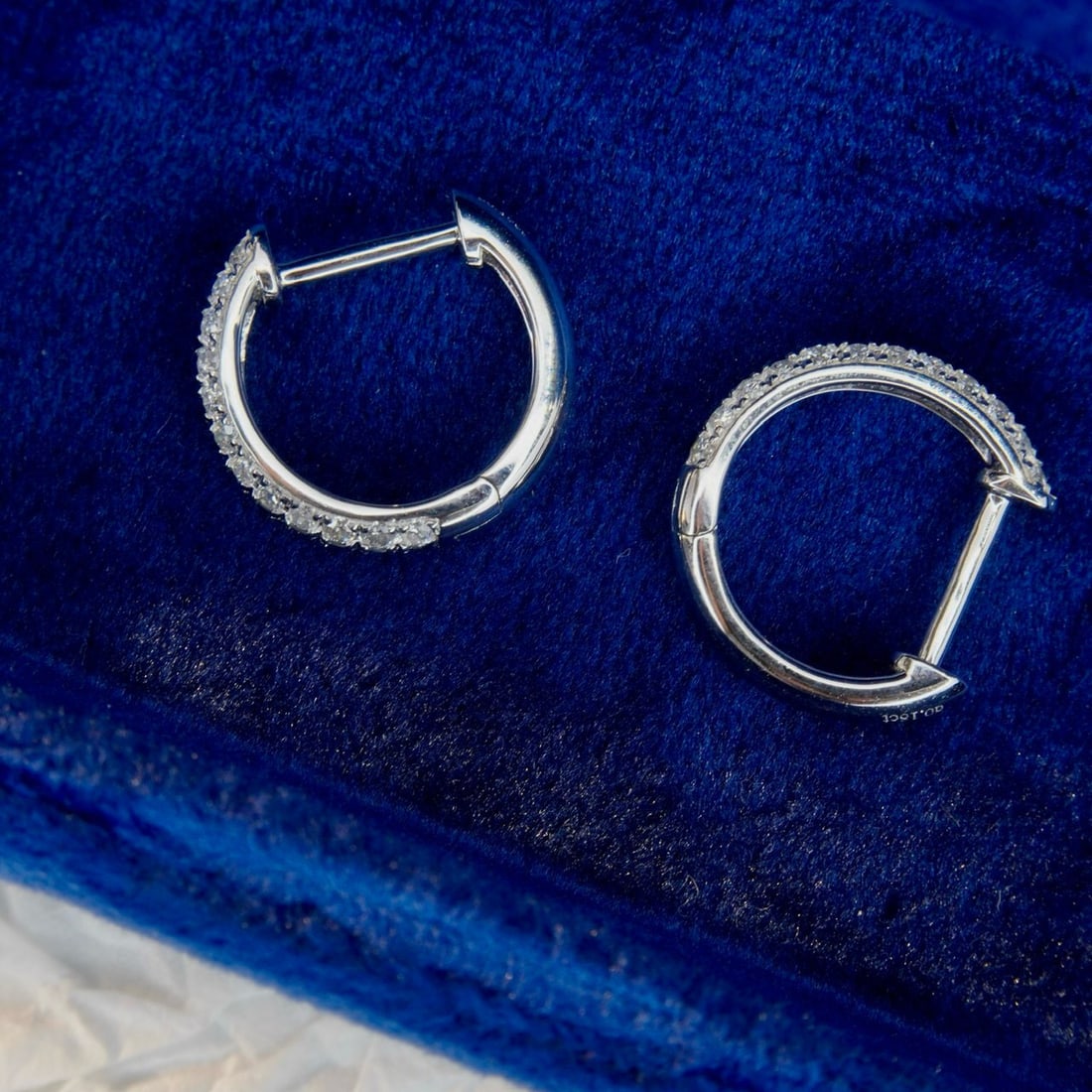 14k Gold 0.36 Ct Natural H Diamond Earrings - 4