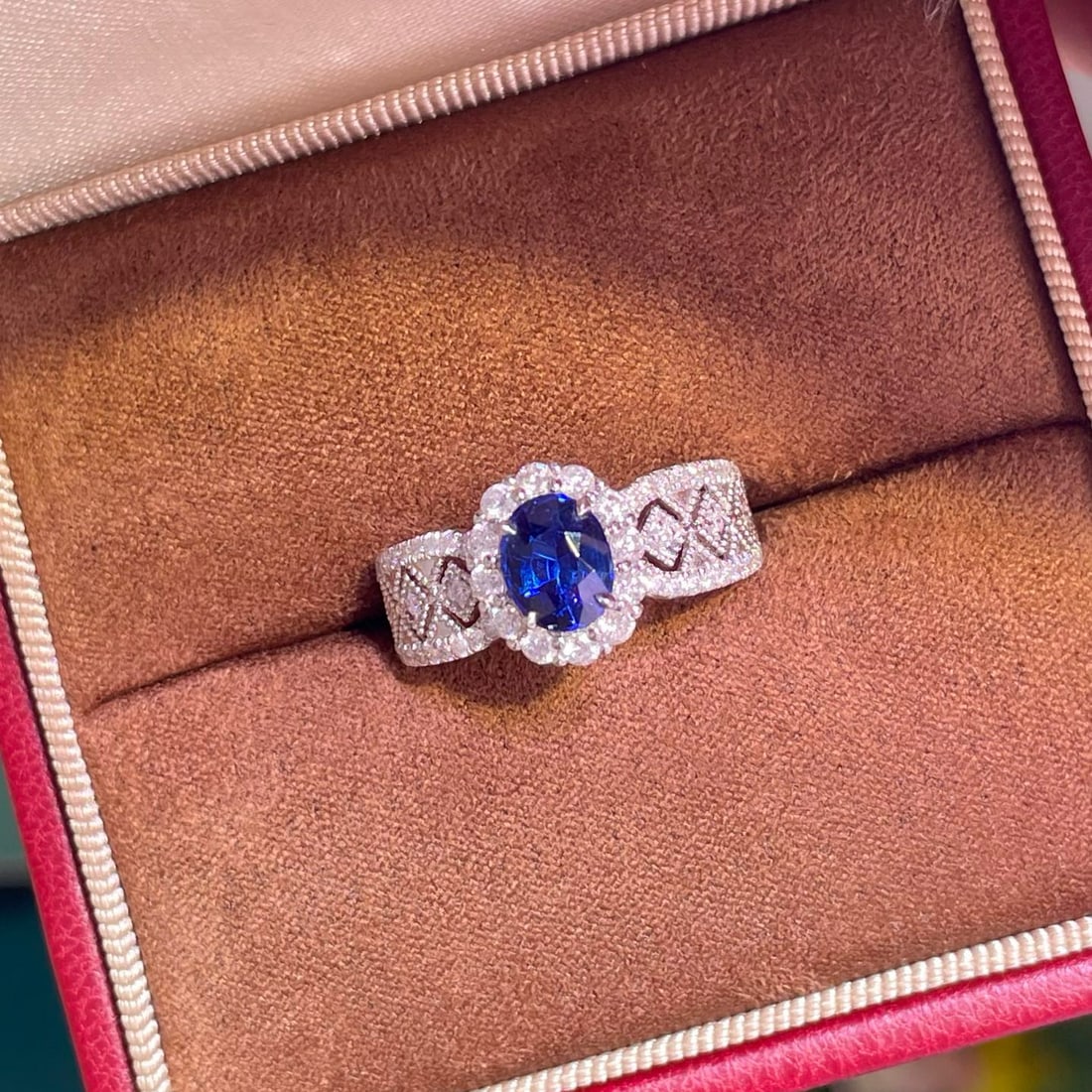 14k Gold 1.97 Ctw Natural Sapphire & Diamond Ring - 3