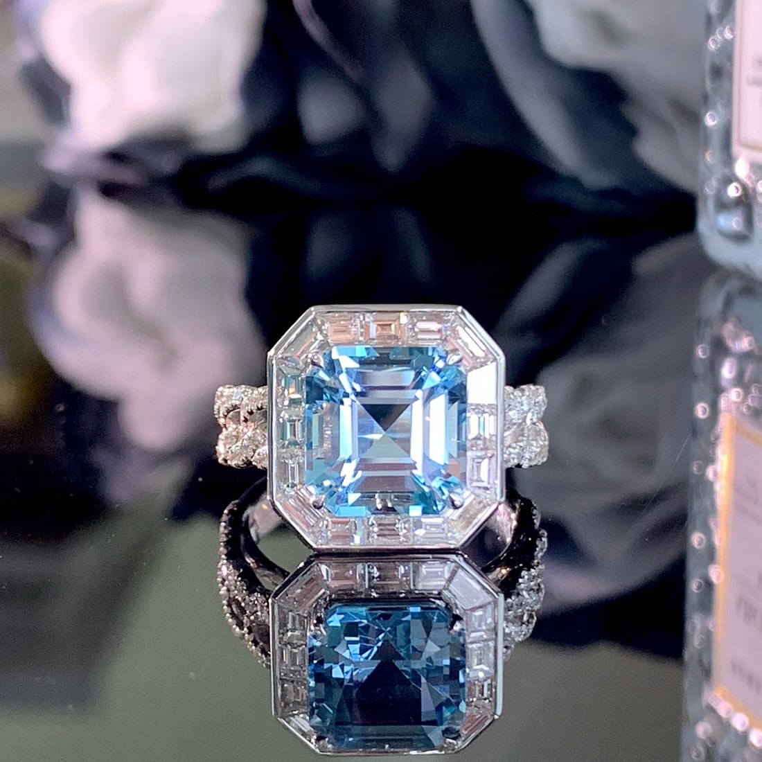 14k Gold 4.99 Ctw Natural Aquamarine & Diamond Ring: Ref:230942428 // gold content:14k gold // ring size:7. 25us // // main gemstone:aquamarine // shape:asscher // carat weight:3. 62ct // color:santa maria color // treatment:natural // // adjacent