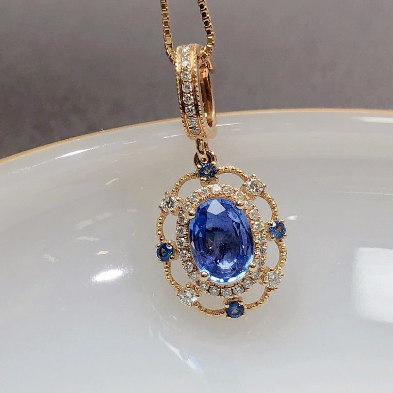 14k Gold 0.99 Ctw Natural Sapphire & Diamond Pendant( Without Chain ): Ref:230942429 // gold content:14k gold // main gemstone:sapphire // shape:oval // carat weight:0. 83ct // color:cornflower blue // treatment:natural // // adjacent gemstone 2 : diamond // shape:round