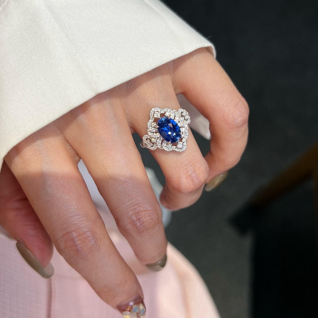 14k Gold 2.27 Ctw Natural Sapphire & Diamond Ring - 2