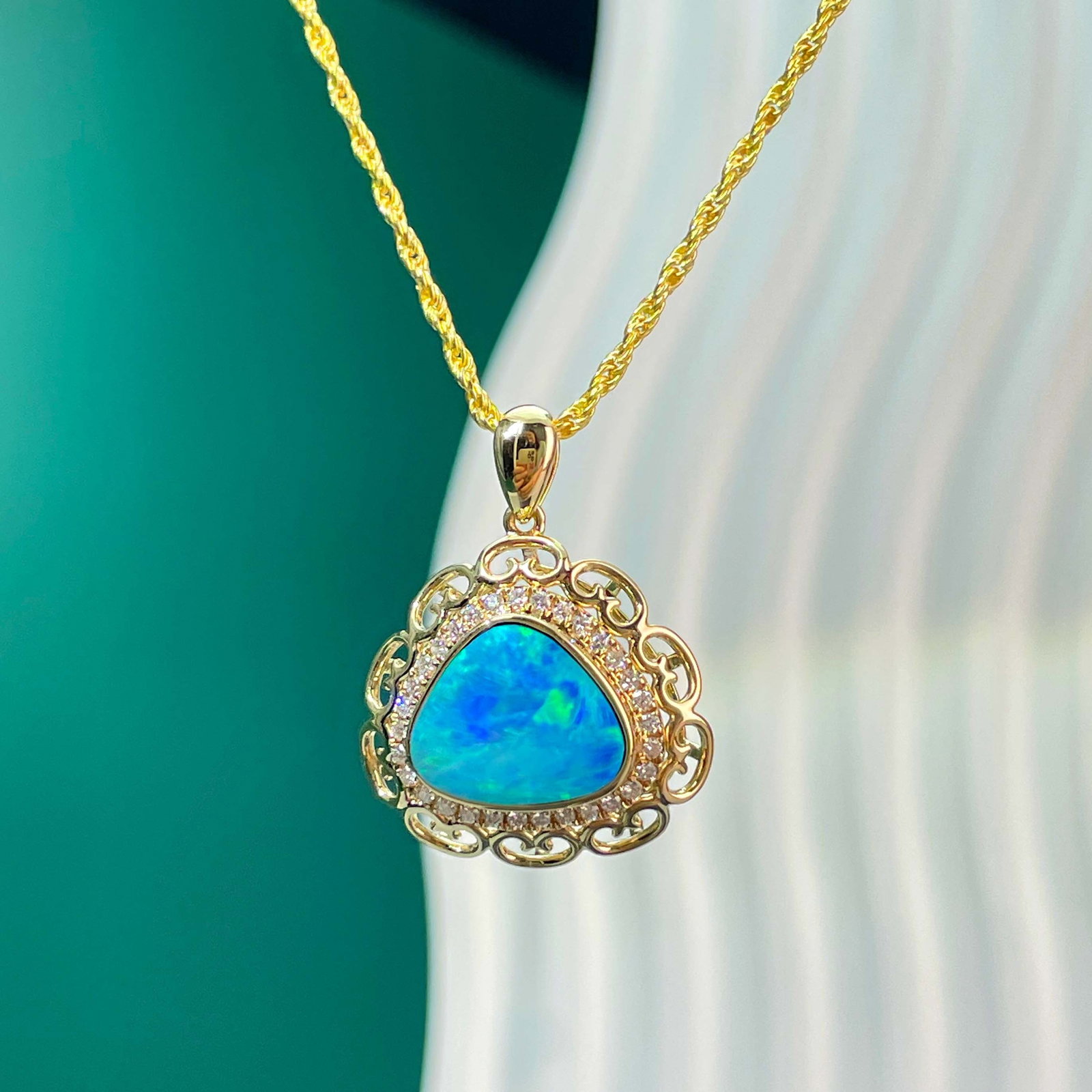 14k Gold 1.72 Ct Natural Opal & Diamond Pendant( Without Chain ) - 3