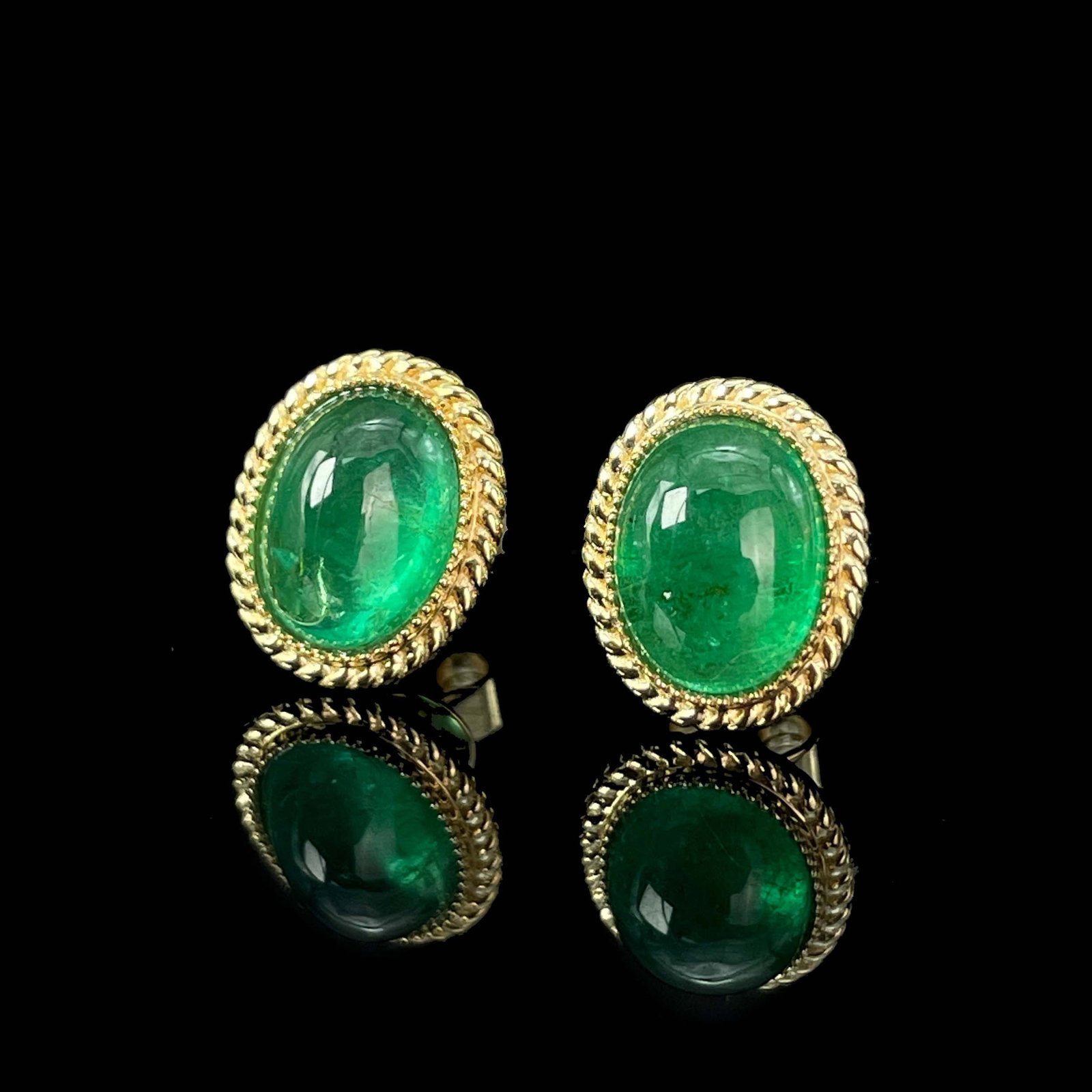14k Gold 2.55 Ct Natural Emerald Earrings - 2