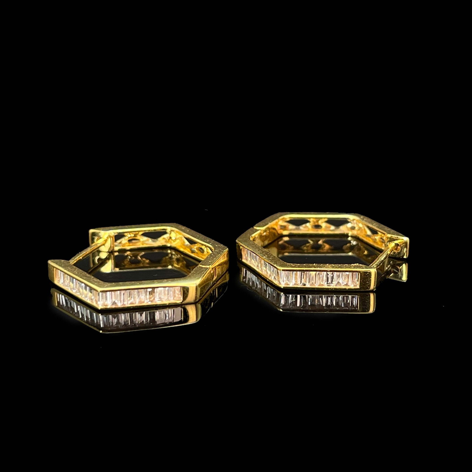 14k Gold 0.18 Ct Natural H Diamond Earrings - 2