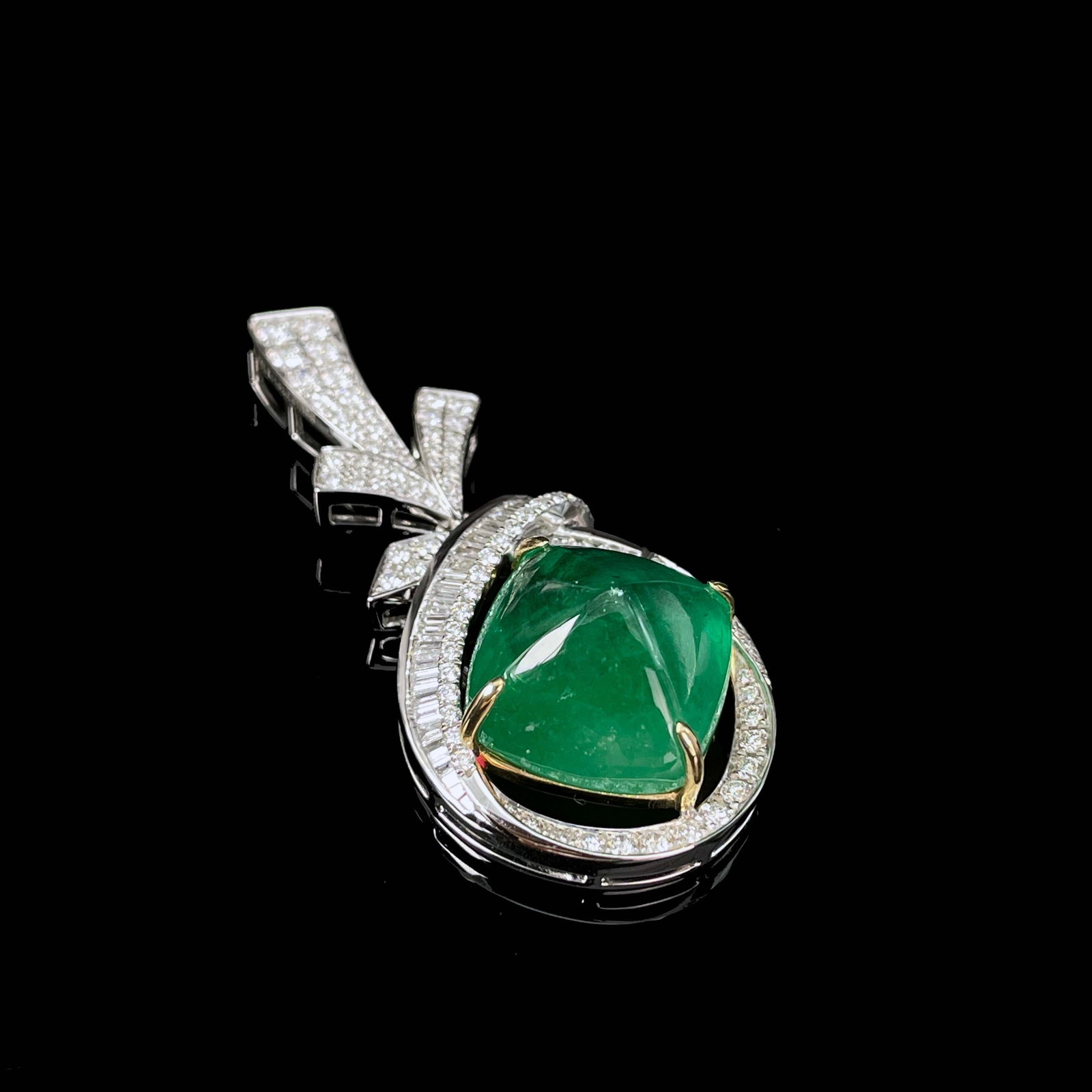 14k Gold 13.07 Ctw Vivid Green Natural Emerald & Diamond Pendant( Without Chain ) - 3