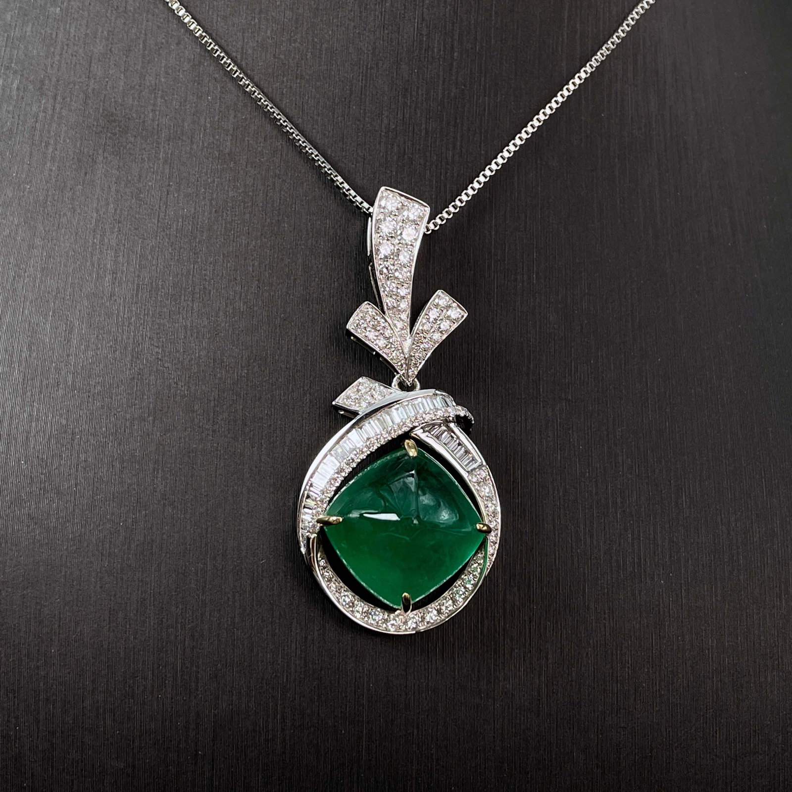 14k Gold 13.07 Ctw Vivid Green Natural Emerald & Diamond Pendant( Without Chain ) - 6