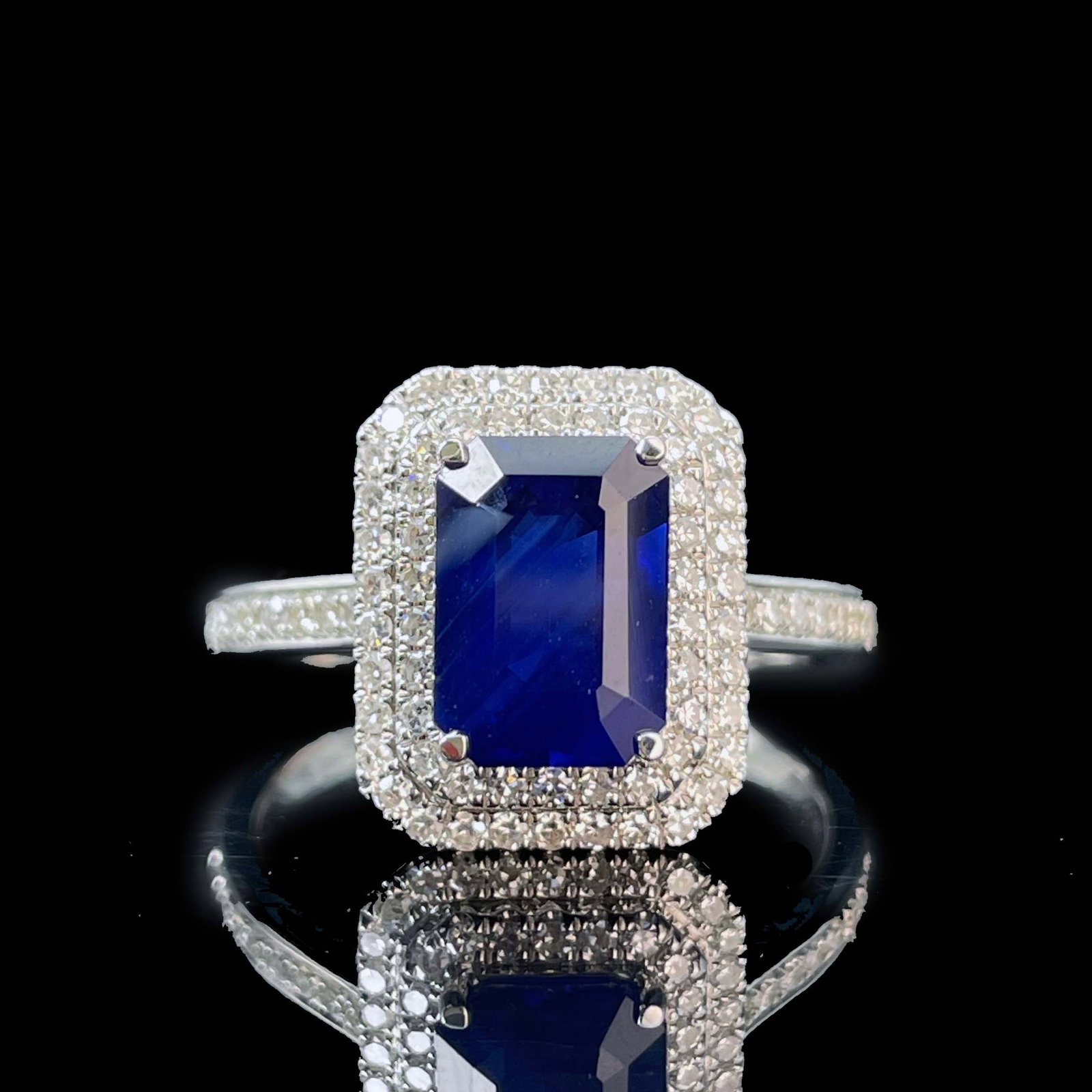 14k Gold 2.2 Ct Vivid Blue Natural Sapphire & Diamond Ring: Ref:230943115 // gold content:14k gold // ring size:7. 25us // // main gemstone:sapphire // shape:octagonal // carat weight:2. 2ct // color:vivid blue // treatment:natural // // adjacent gemstone