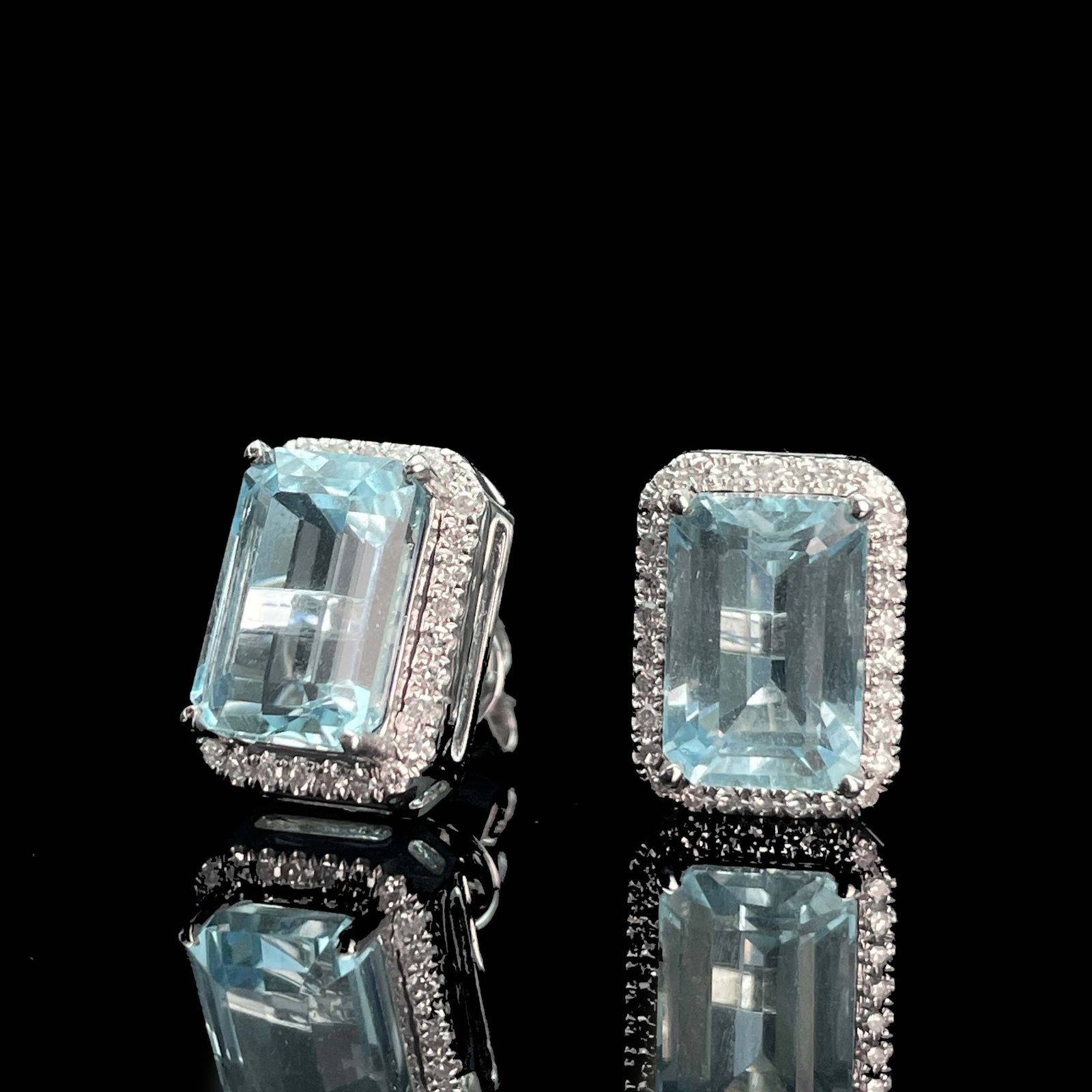 14k Gold 3.40 Ctw Natural Aquamarine & Diamond Earrings - 2