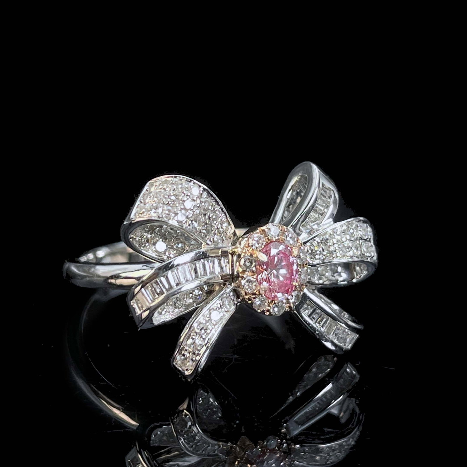 14k Gold 0.72 Ctw Natural Pink Diamond & Diamond Ring - 4