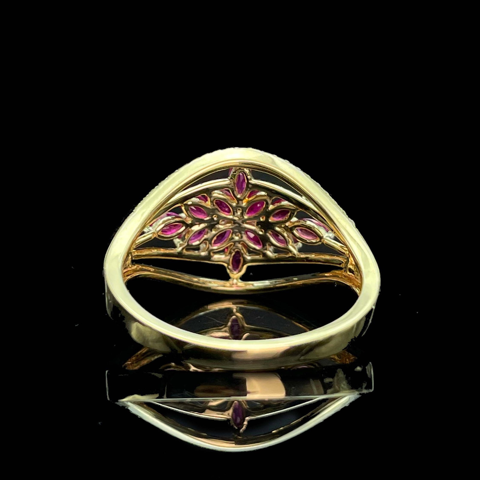 14k Gold 0.90 Ctw Natural Ruby & Diamond Ring - 5