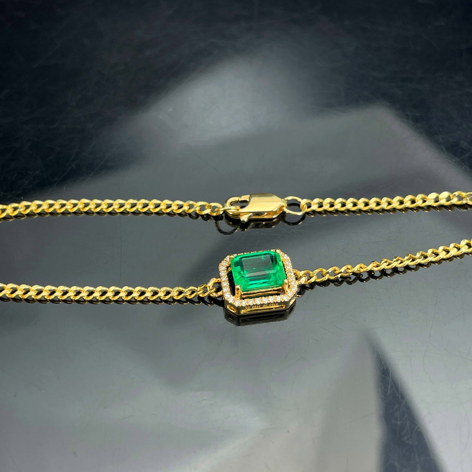 14k Gold 0.88 Ct Vivid Green Natural Emerald & Diamond Bracelet - 2