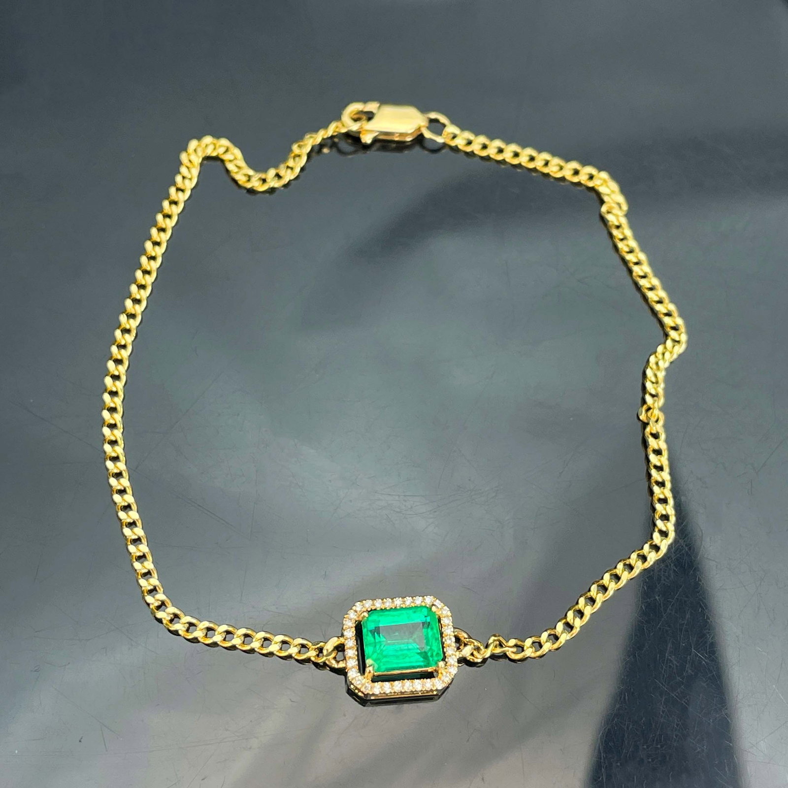 14k Gold 0.88 Ct Vivid Green Natural Emerald & Diamond Bracelet - 5