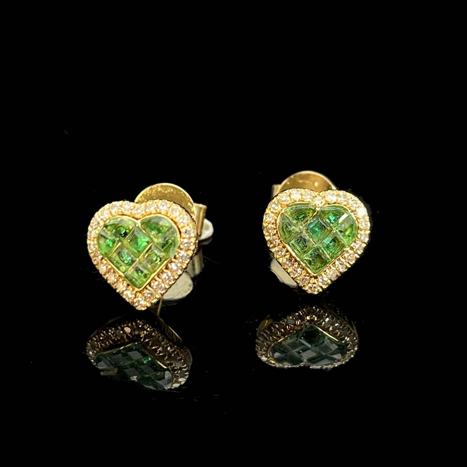 14k Gold 0.6 Ctw Natural Tsavorite & Diamond Earrings - 3