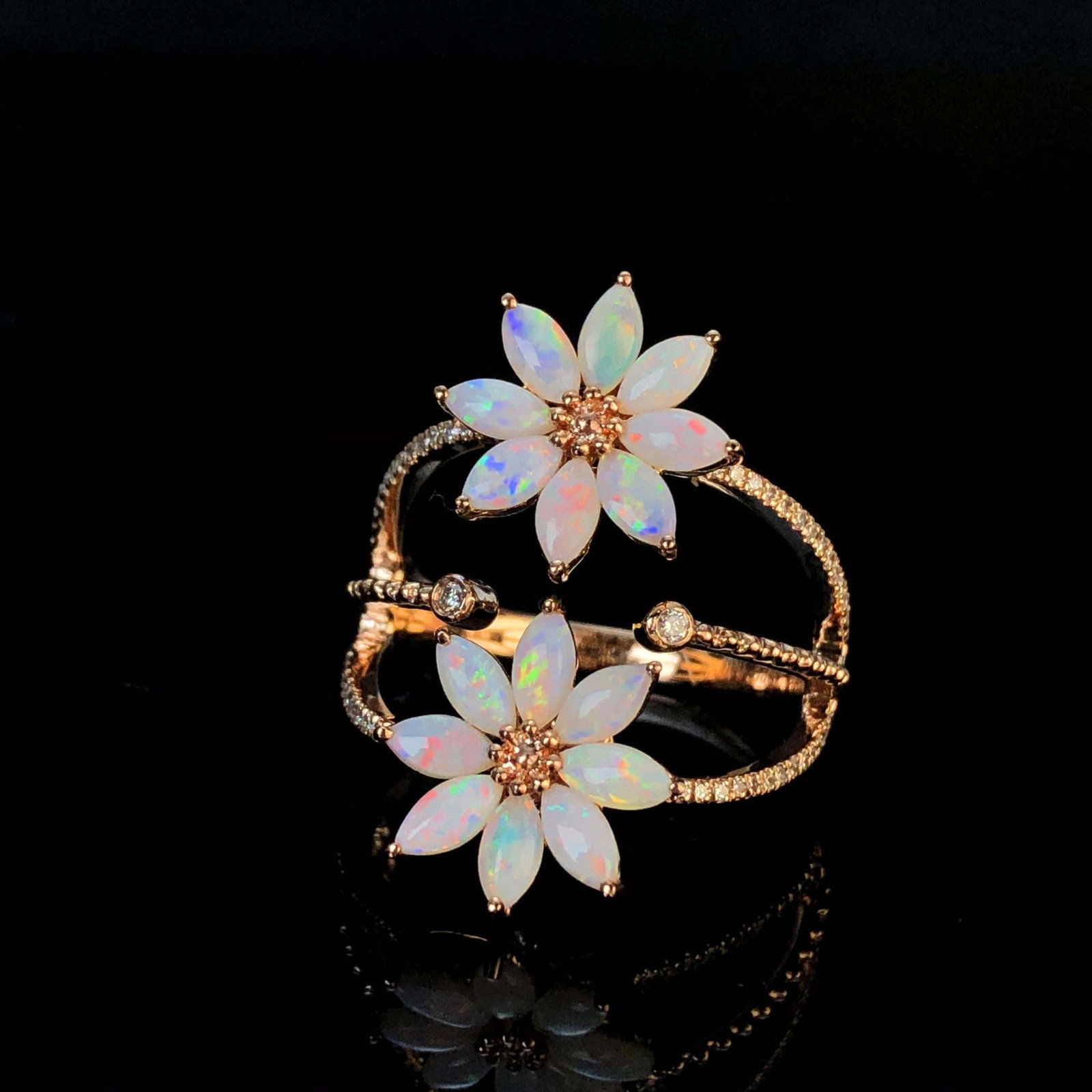 14k Gold 1.03 Ctw Natural Opal & Diamond Ring - 4