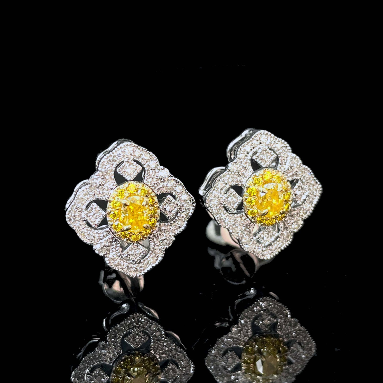 14k Gold 0.59 Ctw Natural Yellow Diamond & Diamond Earrings - 3