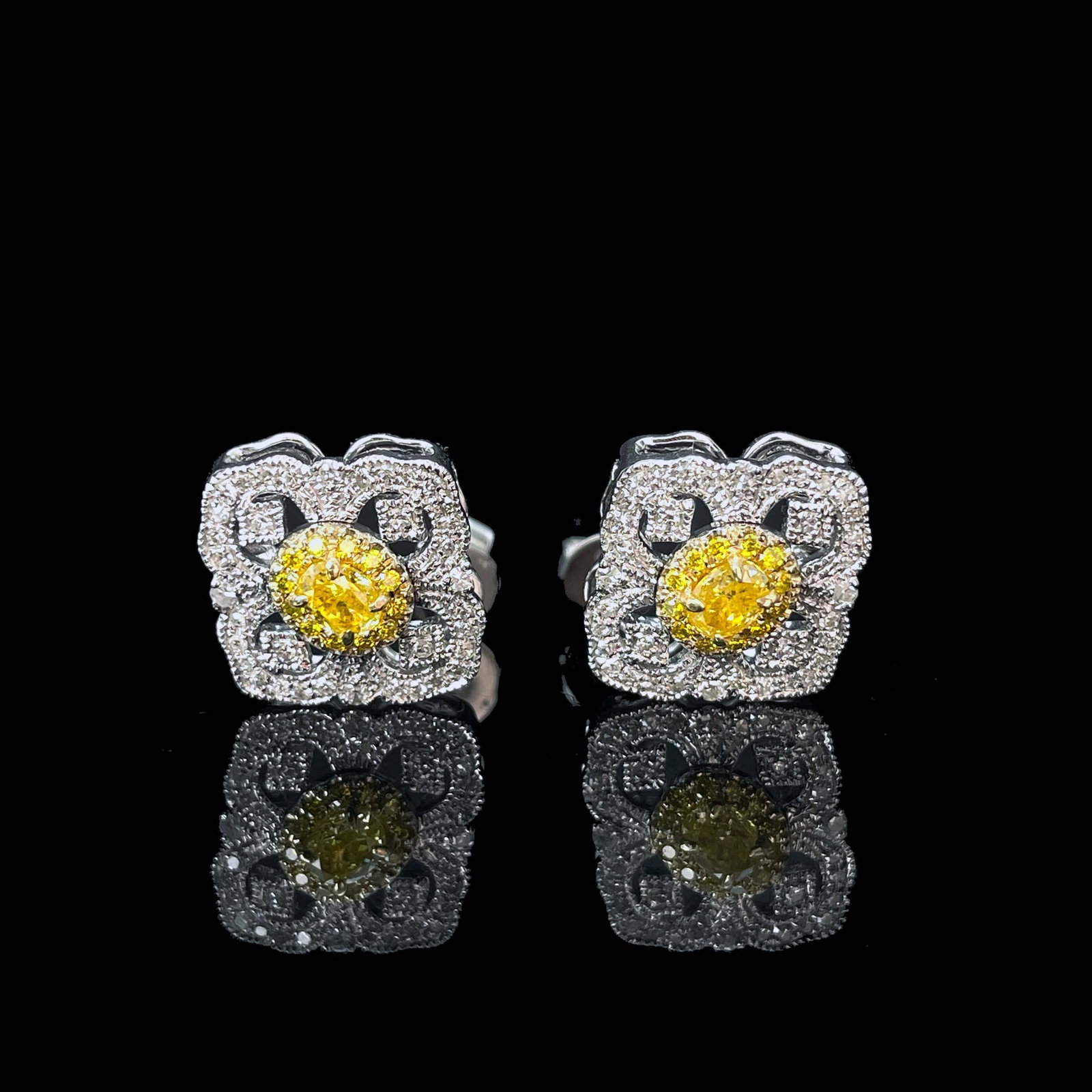 14k Gold 0.59 Ctw Natural Yellow Diamond & Diamond Earrings - 4
