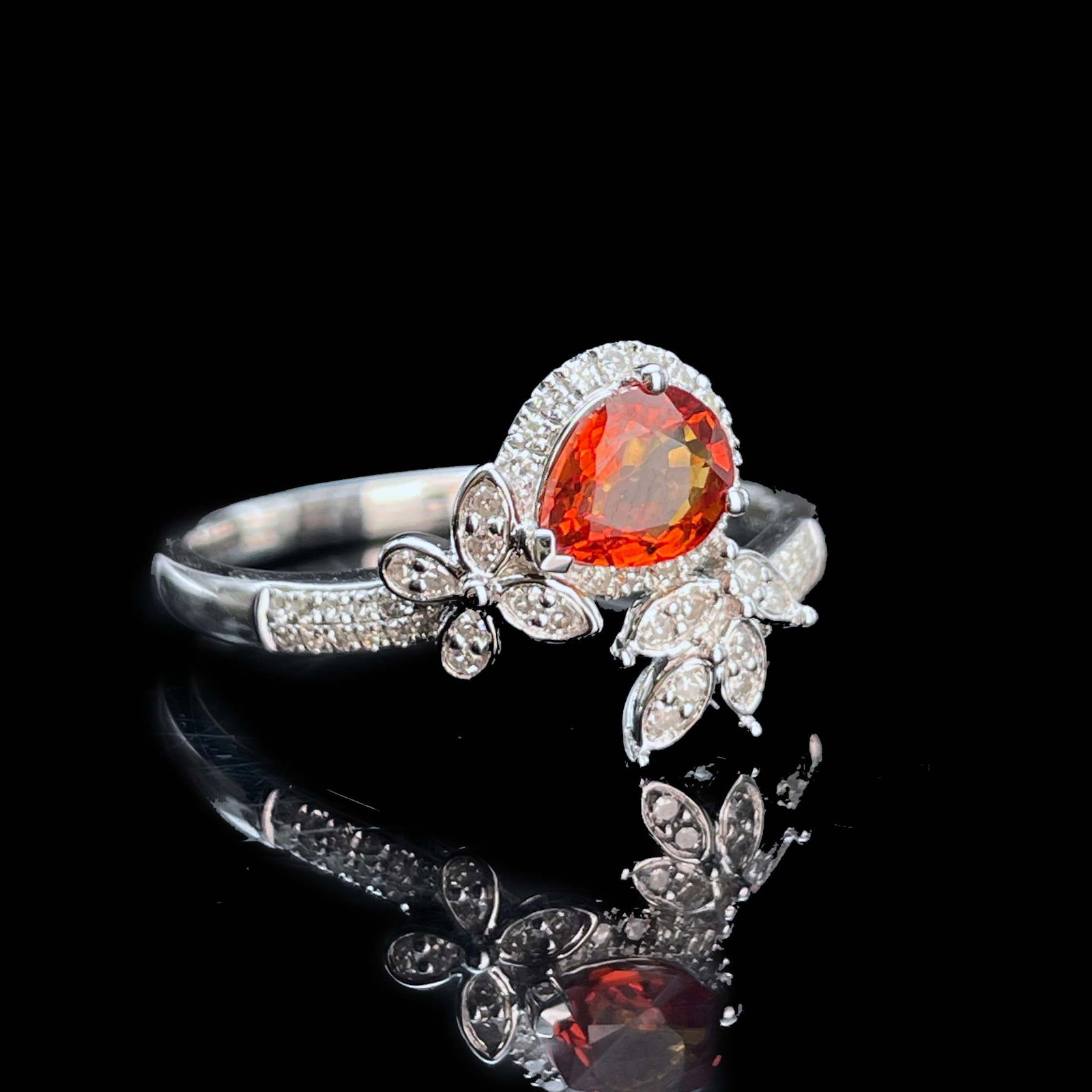 14k Gold 0.83 Ctw Natural Sapphire & Diamond Ring - 2