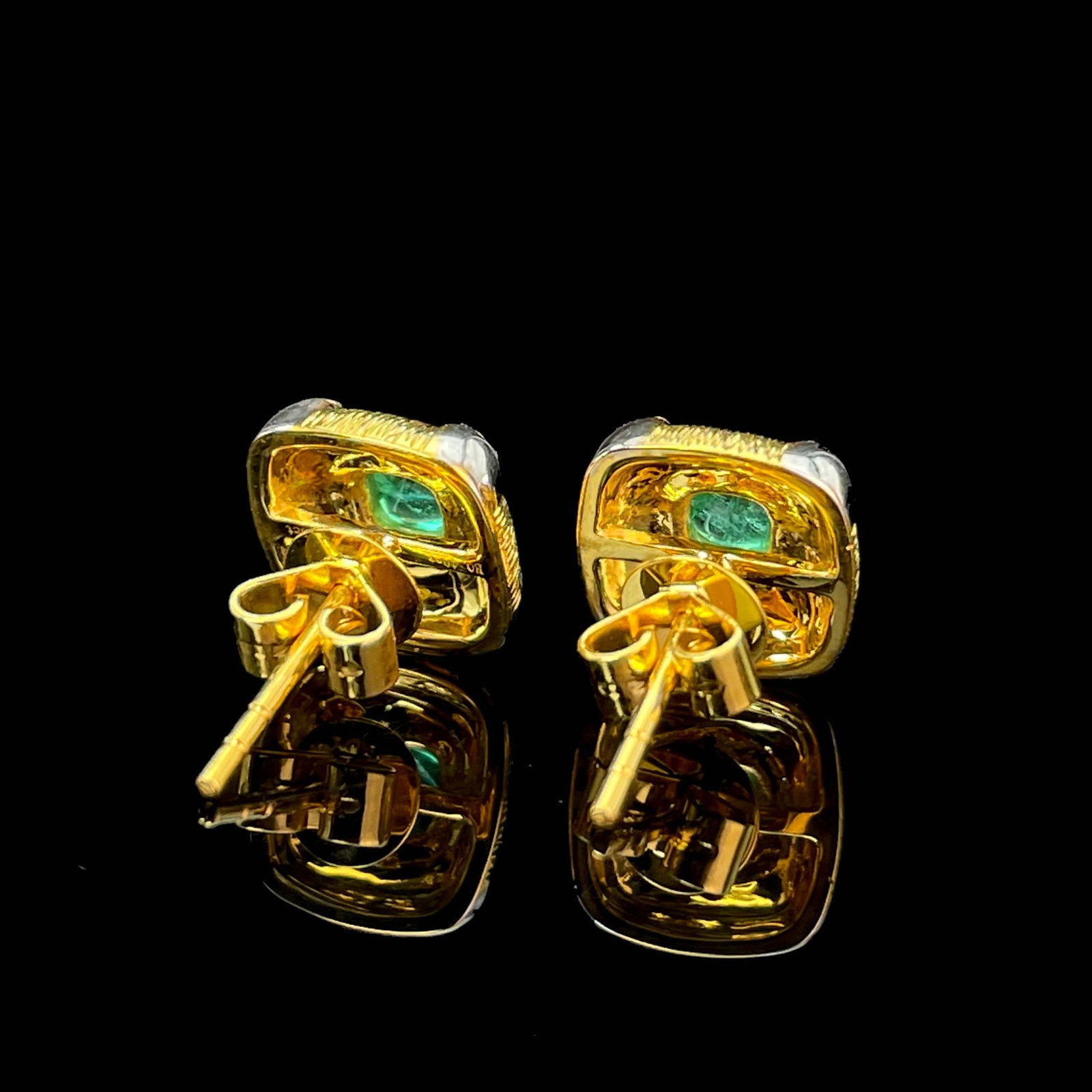 14k Gold 0.43 Ctw Natural Emerald & Diamond Earrings - 4