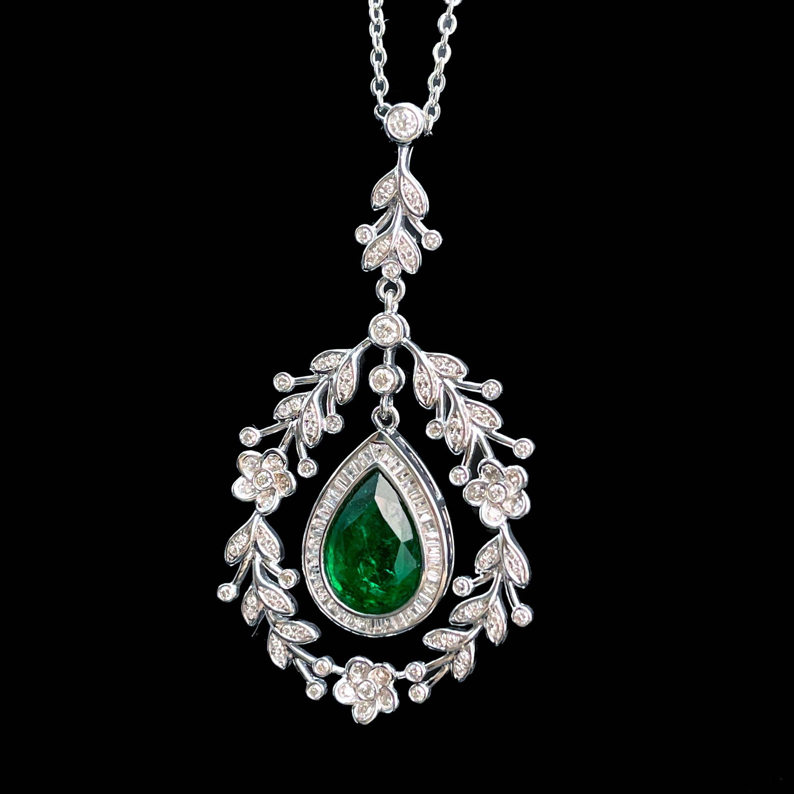 14k Gold 2.09 Ct Vivid Green Natural Emerald & Diamond Pendant( Without Chain ) - 5