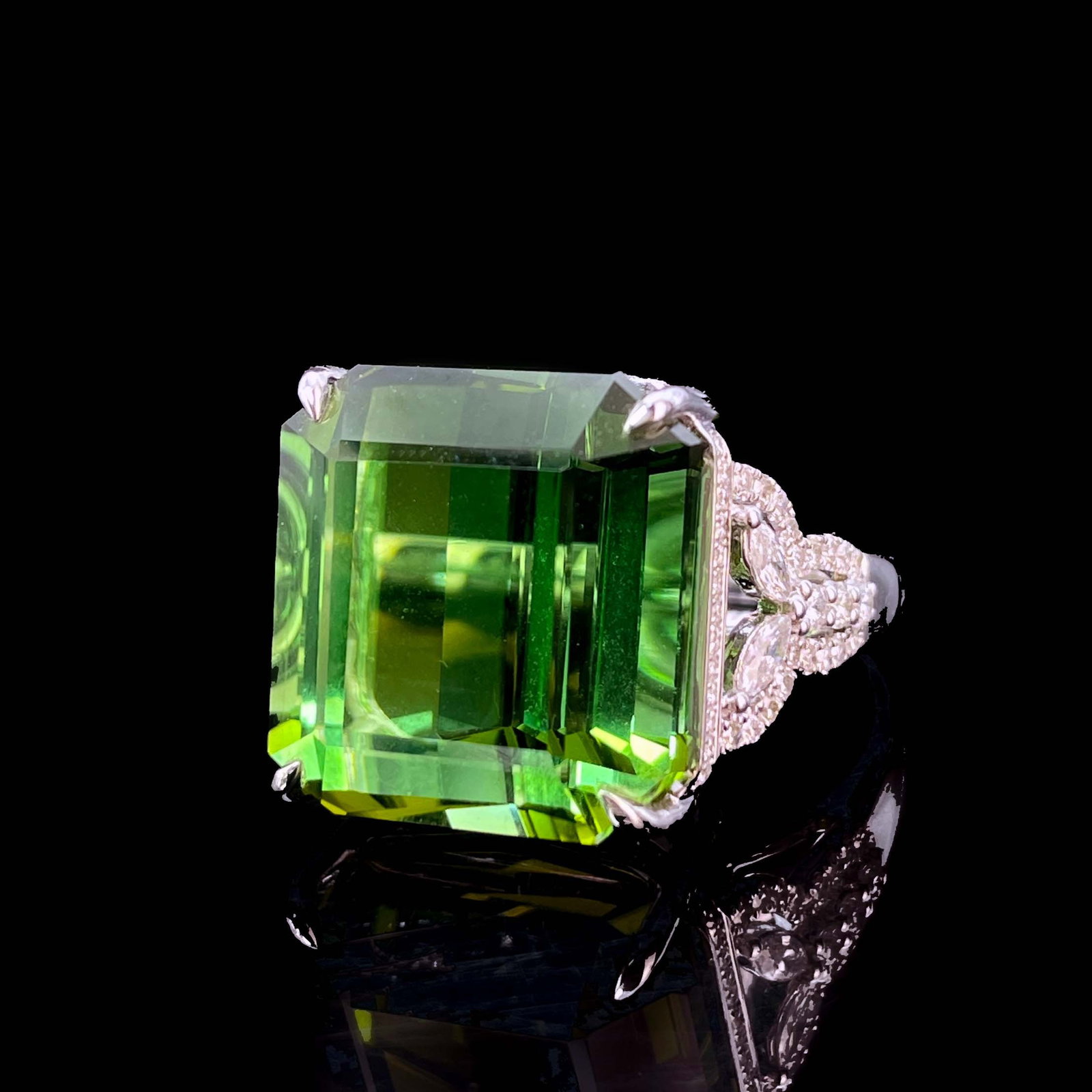 14k Gold 25.2 Ct Natural Tourmaline & Diamond Ring - 2