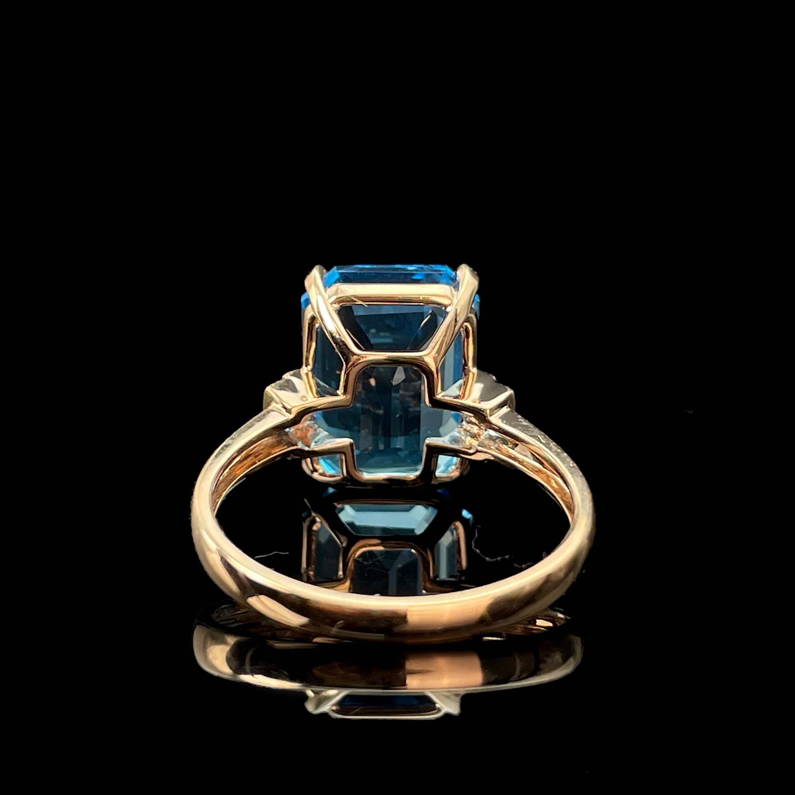 14k Gold 5.98 Ctw Natural Topaz & Diamond Ring - 4
