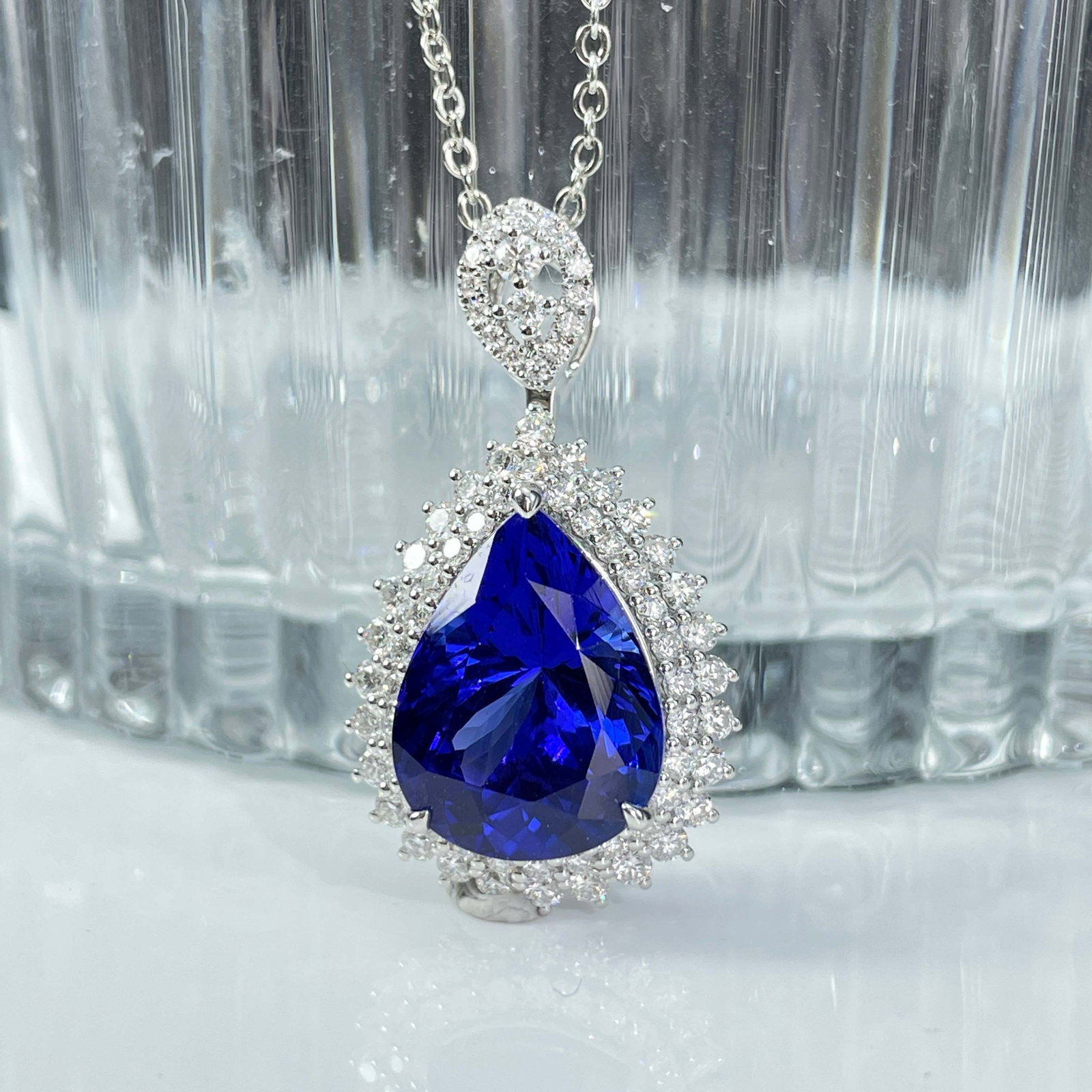 14k Gold 7.59 Ctw Natural Tanzanite & Diamond Pendant( Without Chain ) (1 of 6)