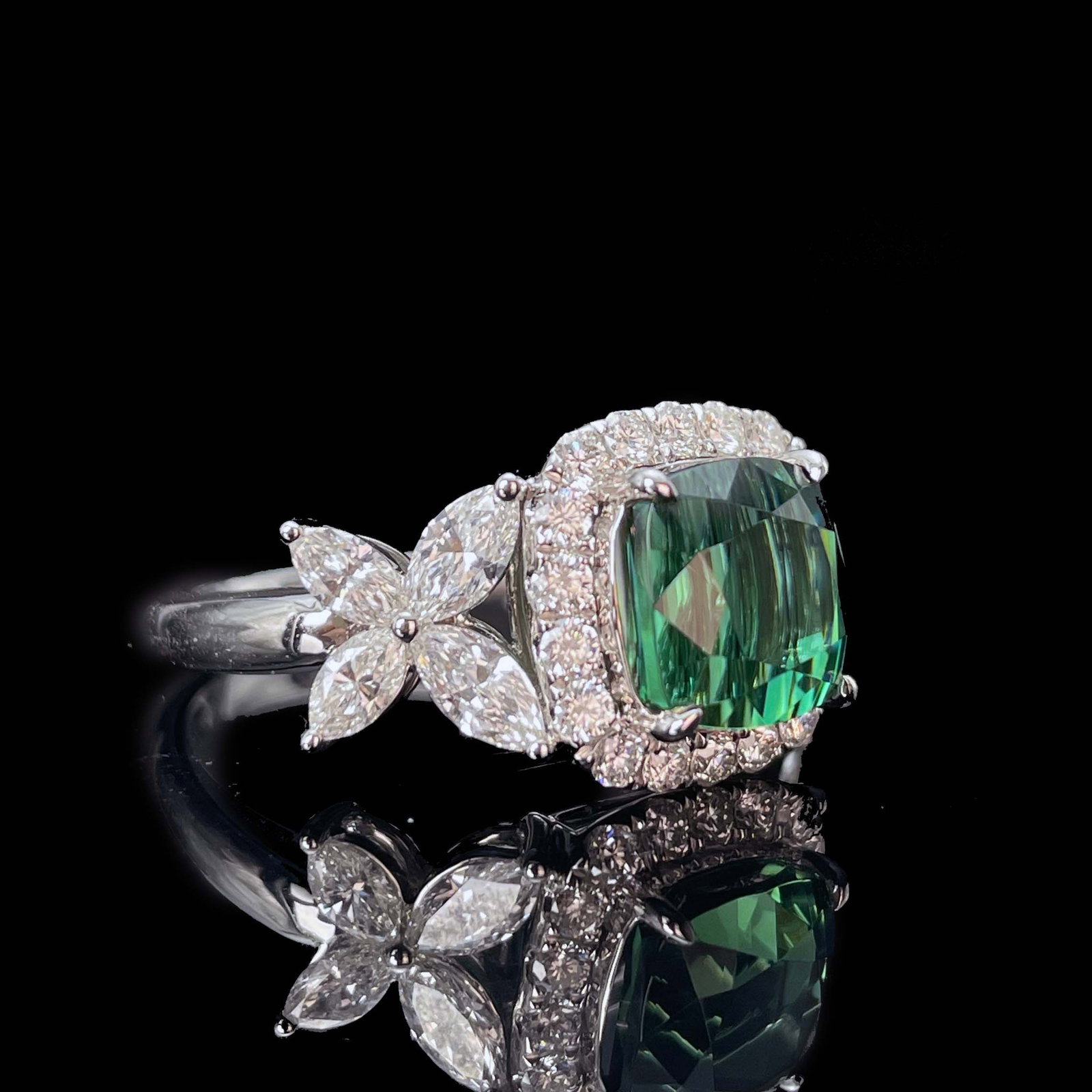 14k Gold 3.58 Ct Natural Tourmaline & Diamond Ring - 2