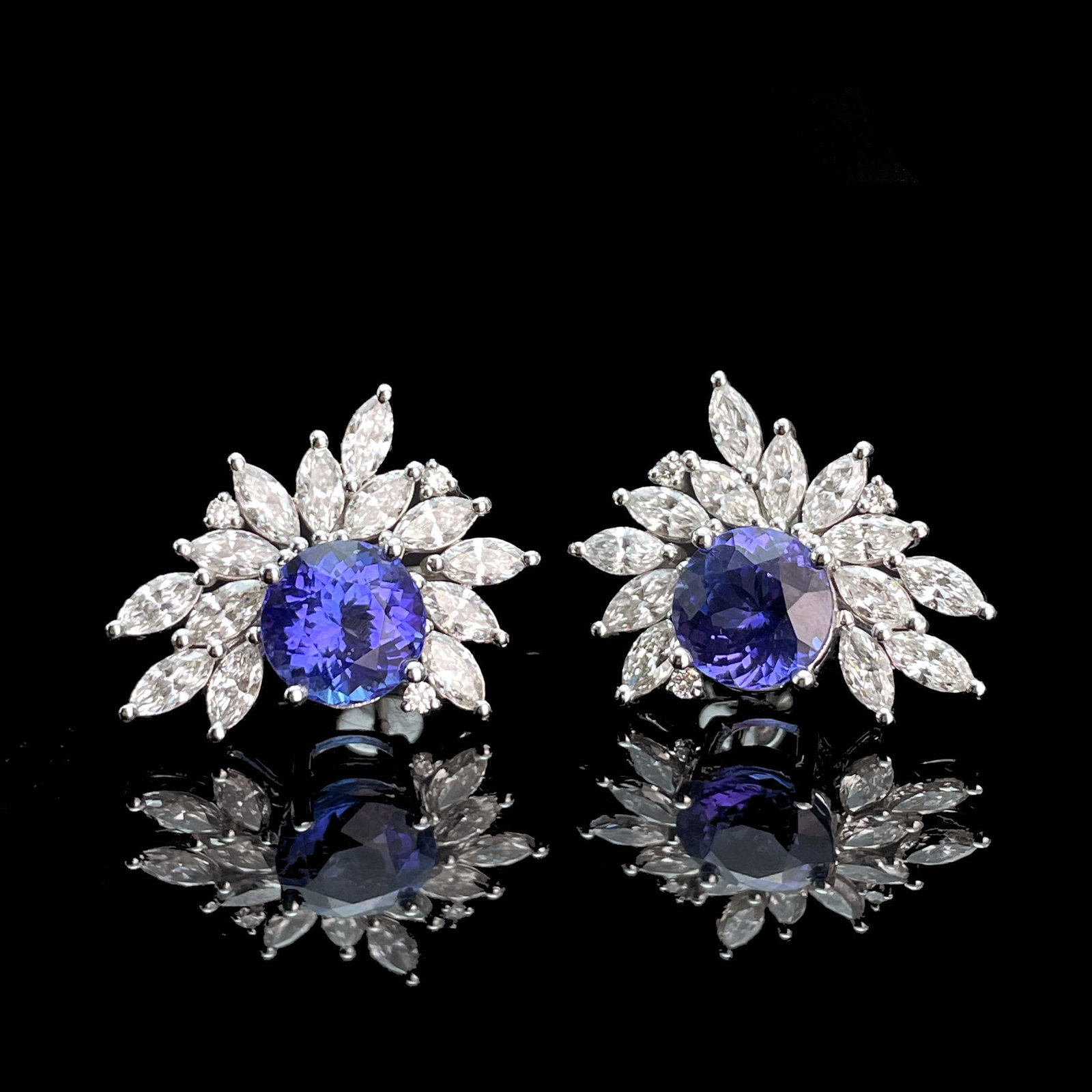 14k Gold 6.55 Ctw Natural Tanzanite & Diamond Earrings - 5