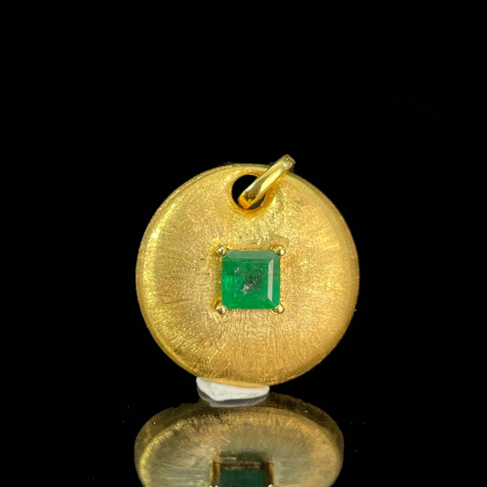 14k Gold 0.30 Ctw Natural Emerald & Diamond Pendant( Without Chain ) - 5