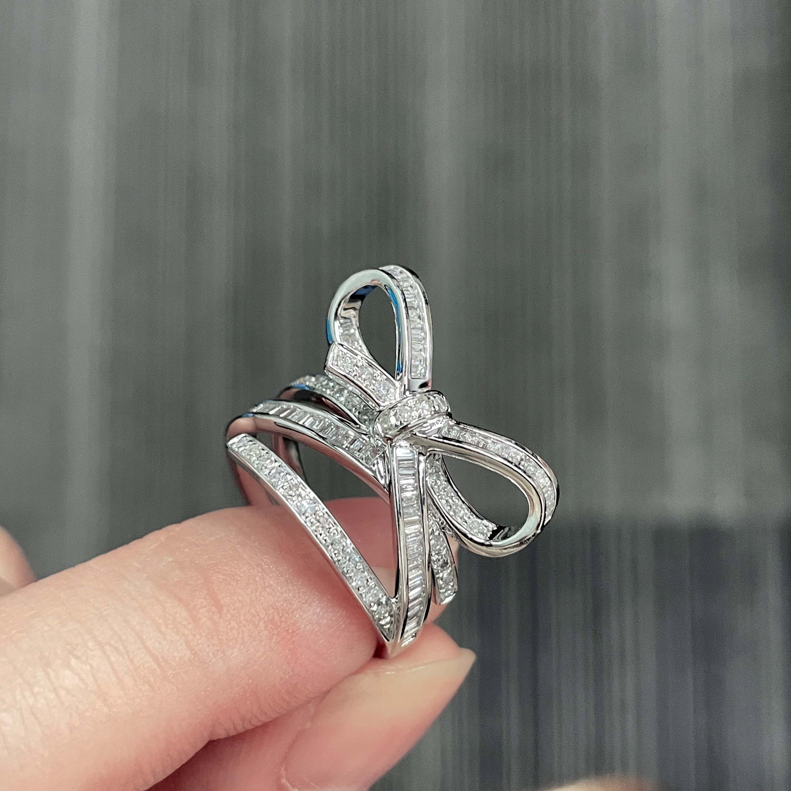 14k Gold 0.8 Ct Natural H Diamond Ring - 4