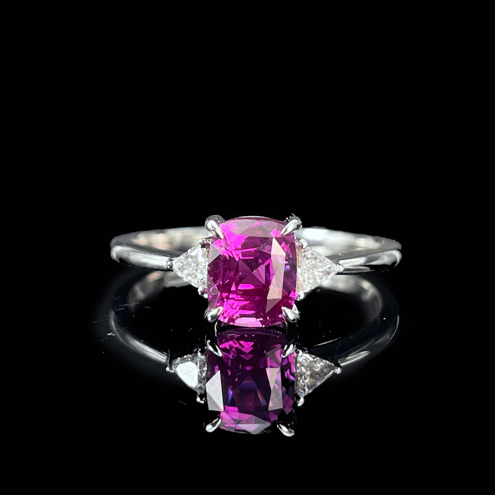 14k Gold 1.56 Ct Natural Sapphire & Diamond Ring: Ref:230943531 // gold content:14k gold // ring size:7. 25us // // main gemstone:sapphire // shape:cushion // carat weight:1. 56ct // color:pink // treatment:natural // // adjacent gemstone 2 : diamond