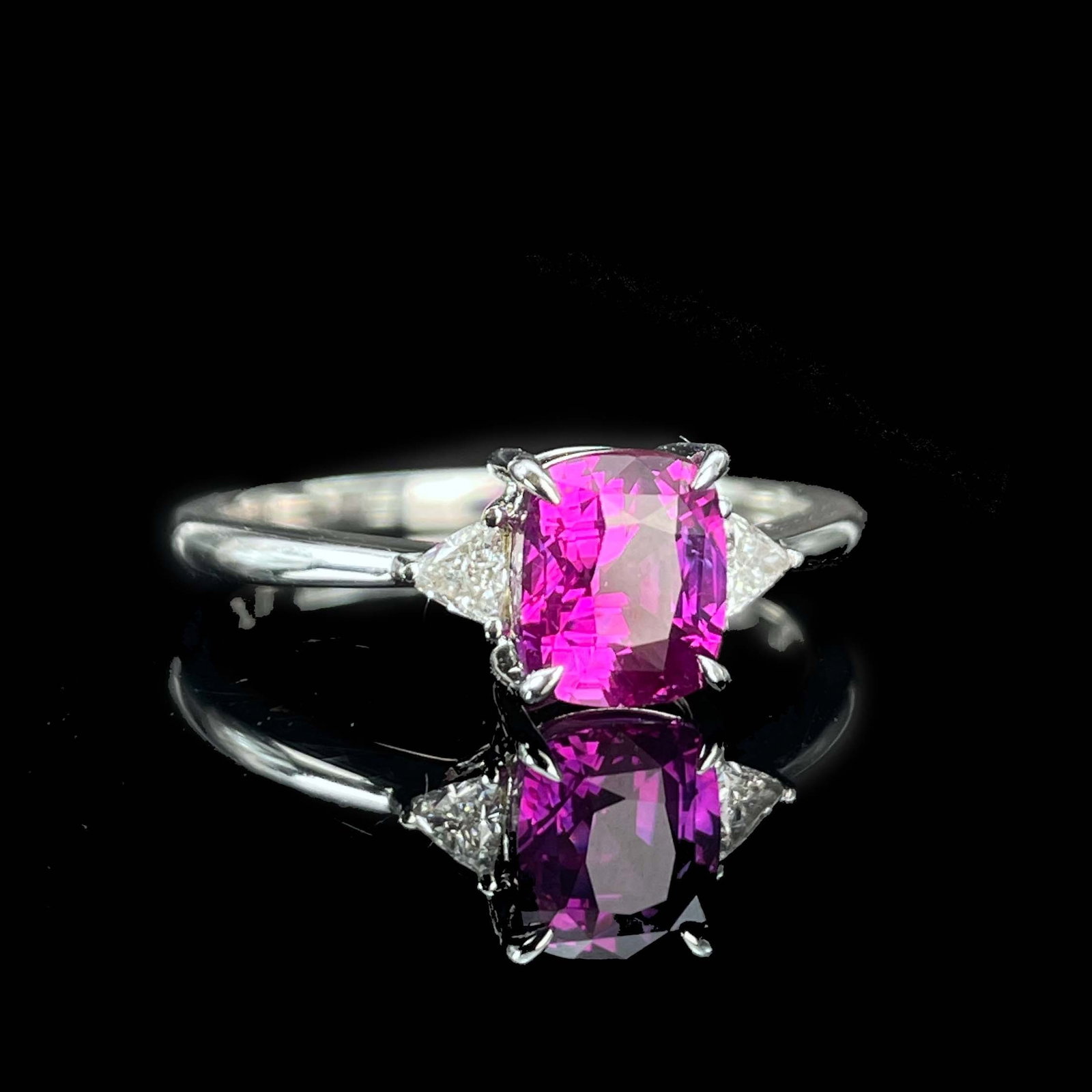 14k Gold 1.56 Ct Natural Sapphire & Diamond Ring - 2