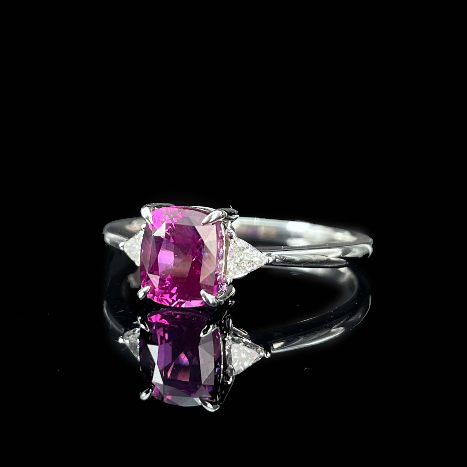 14k Gold 1.56 Ct Natural Sapphire & Diamond Ring - 3