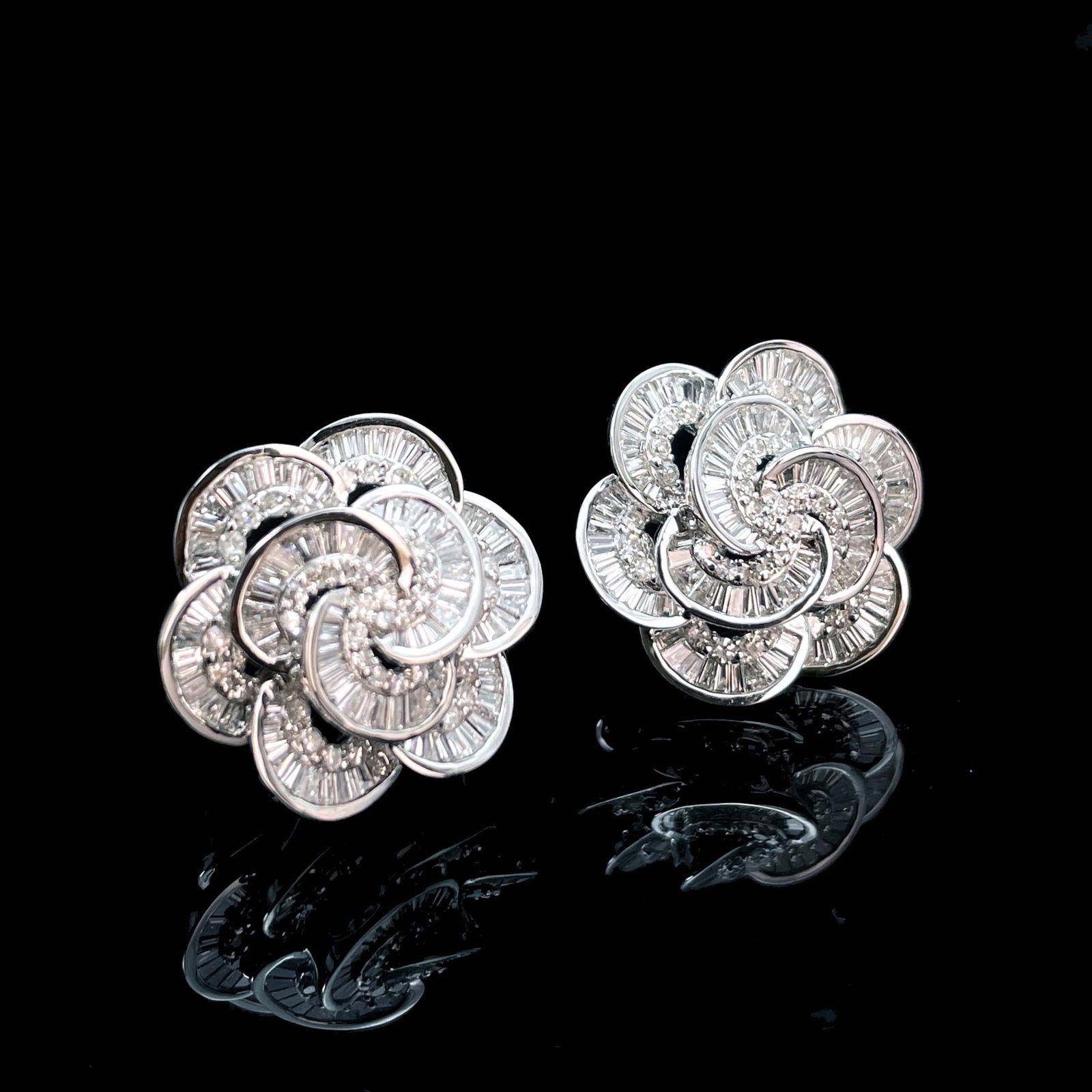 14k Gold 1.36 Ctw Natural H Diamond Earrings - 4