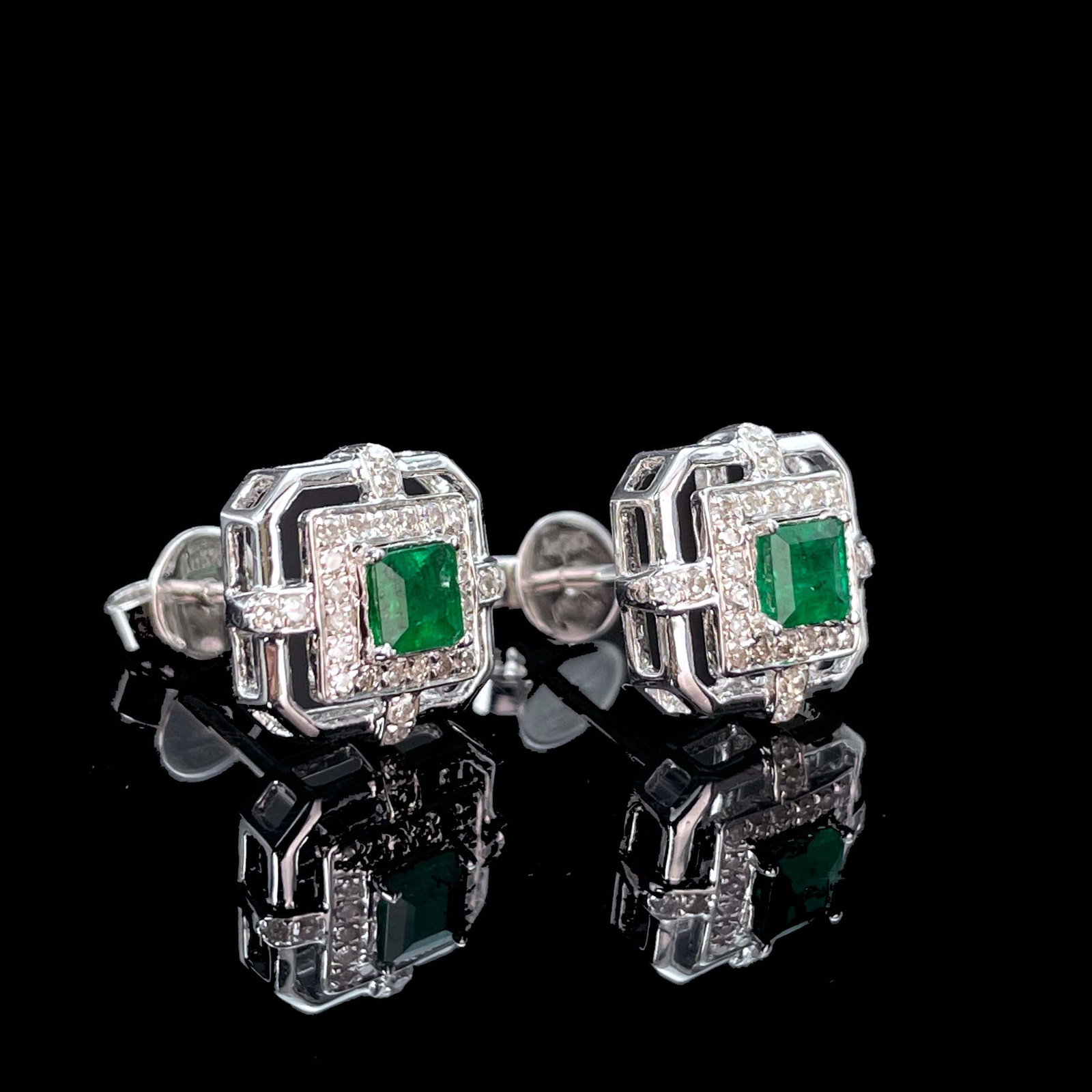 14k Gold 0.53 Ctw Natural Emerald & Diamond Earrings - 2