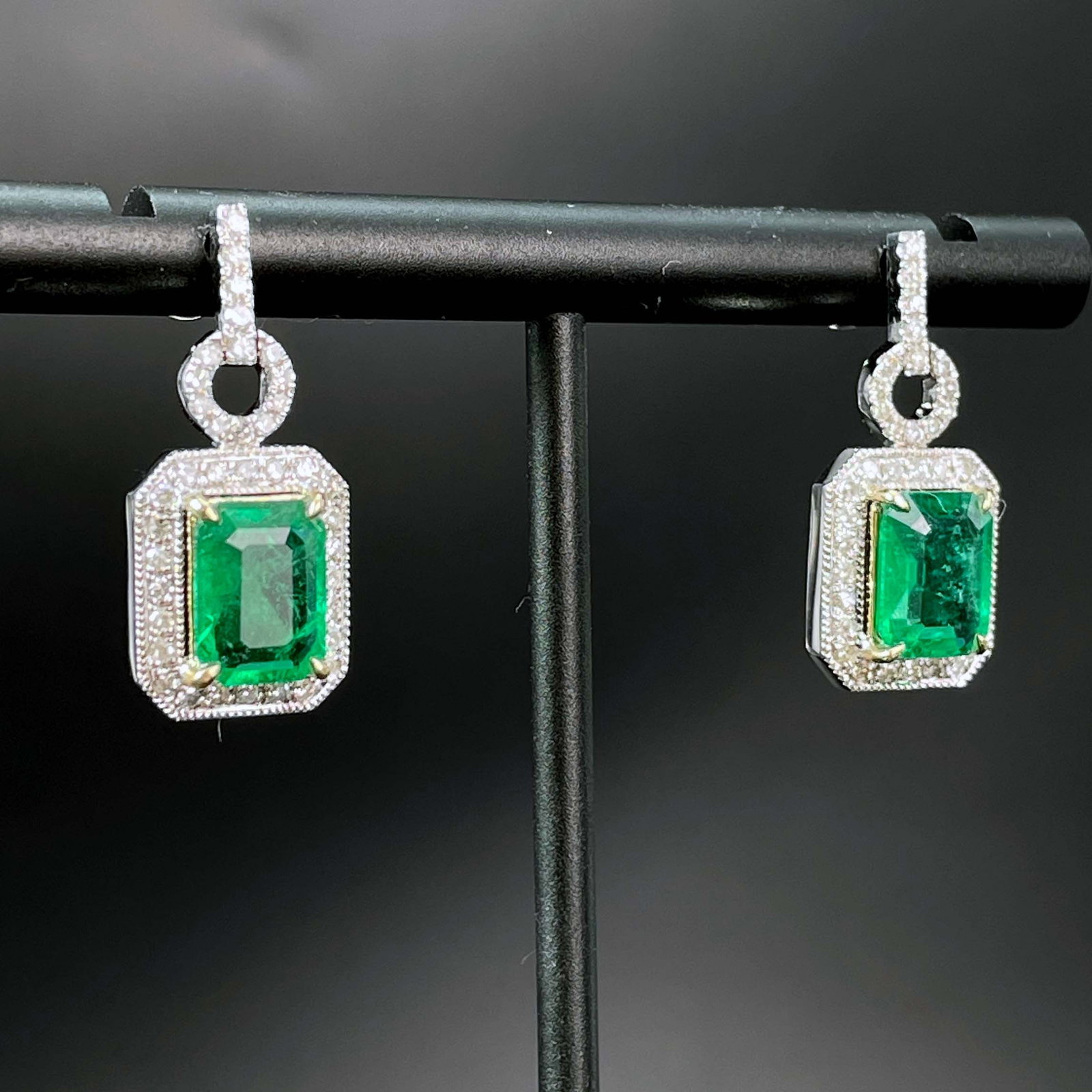 14k Gold 2.35 Ctw Natural Emerald & Diamond Earrings - 2