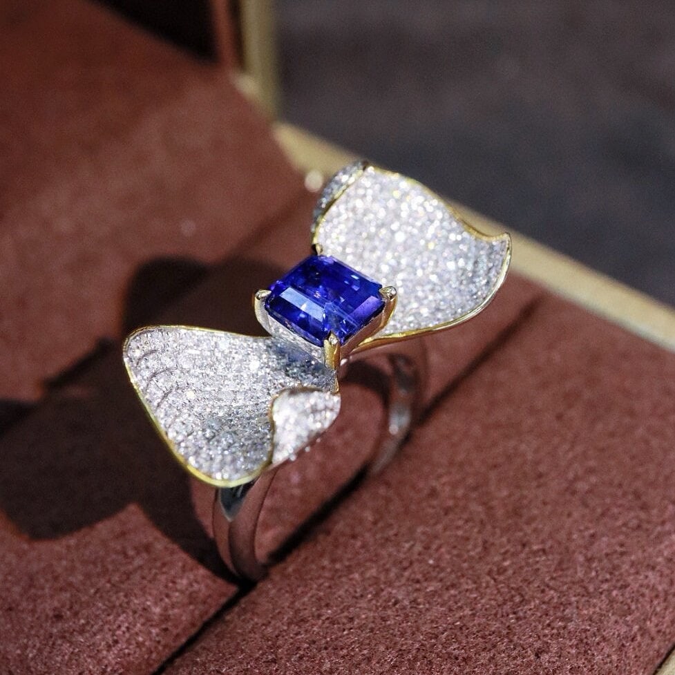 14k Gold 3.15 Ctw Natural Sapphire & Diamond Ring - 2