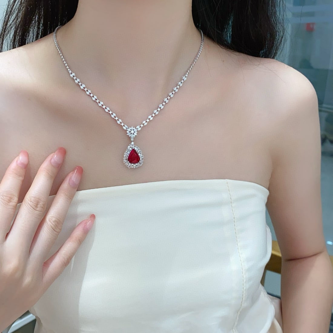 14k Gold 5.69 Ctw Vivid Red Natural Tourmaline & Diamond Ring/pendant( Without Chain ) - 3