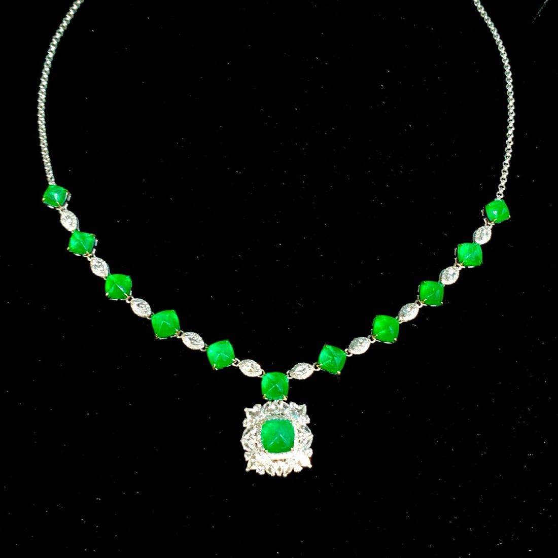 14k Gold 8 Ct Natural Emerald & Sapphire & Diamond Necklace (1 of 6)