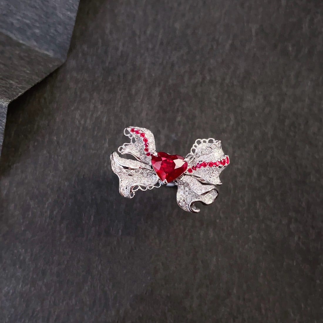 14k Gold 1.50 Ctw Natural Ruby & Diamond Ring - 7